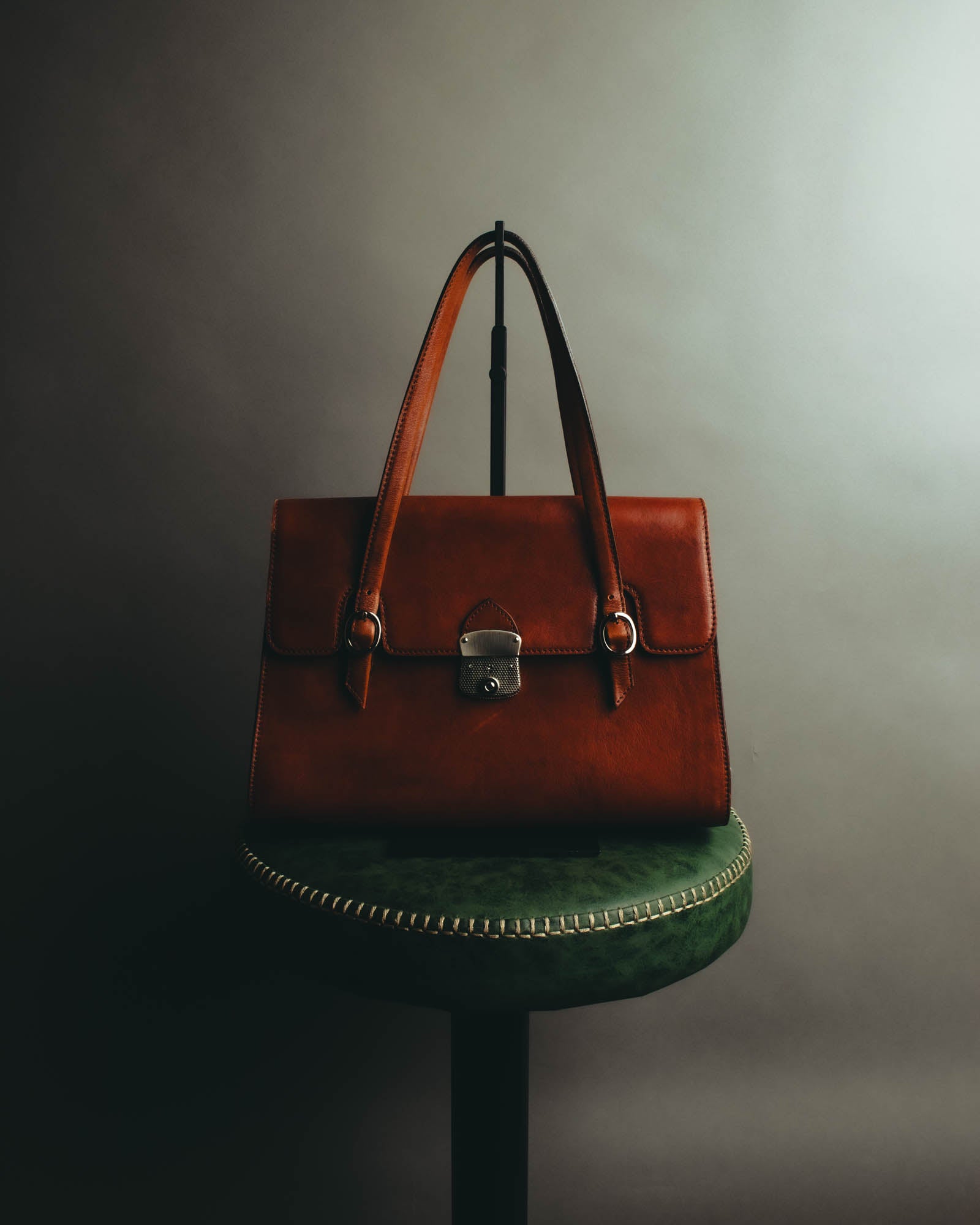 "Jean Paul Gaultier" 90's-00's Structured leather shoulder bag