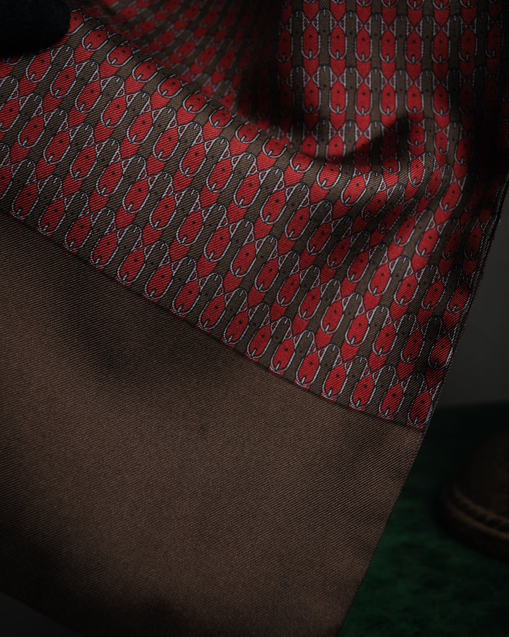 “HERMES” 80’s-90’s Bit motif geometric silk stole