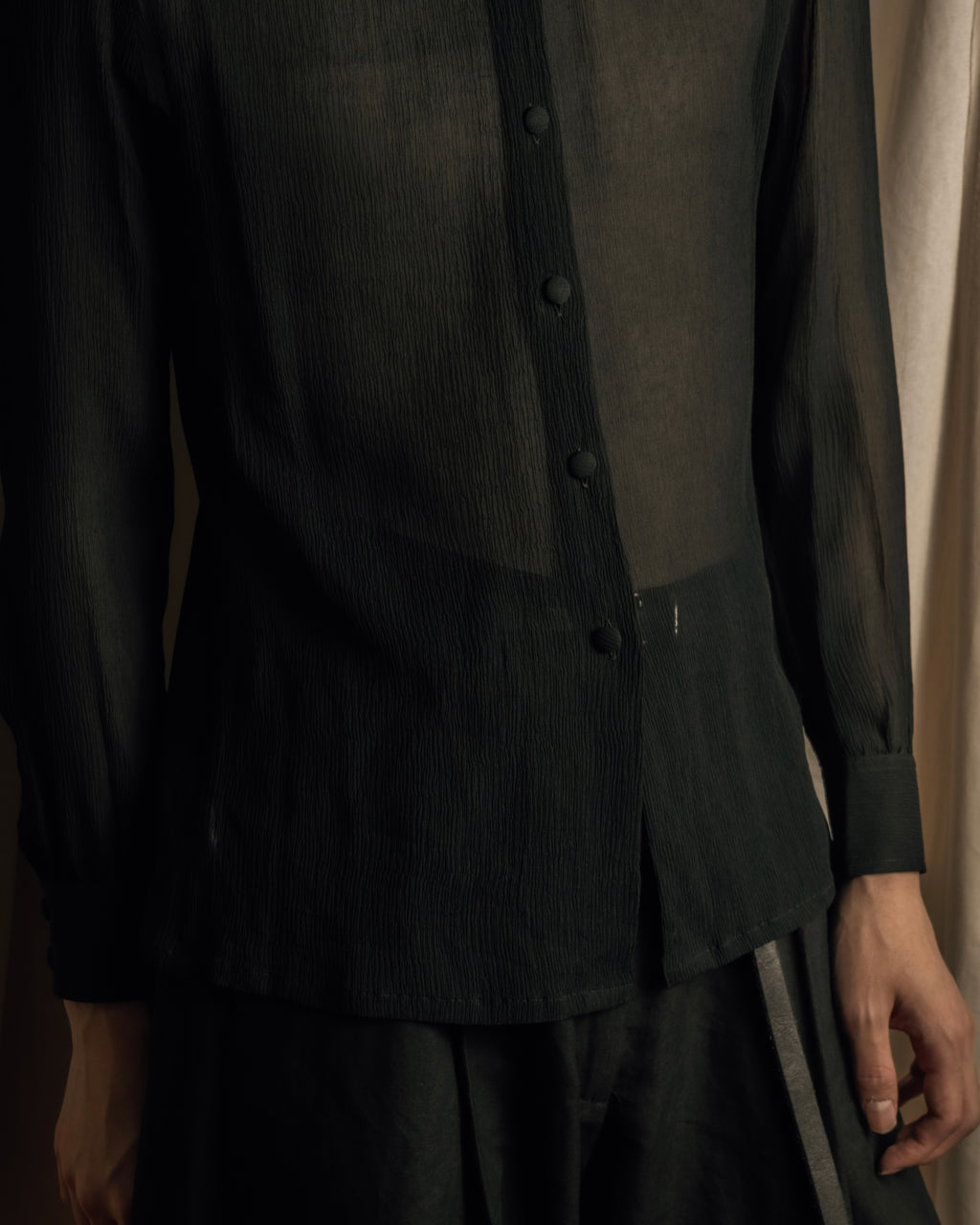 "Christian Dior PRETA PORTER" Compact gathered design crepe fabric blouse