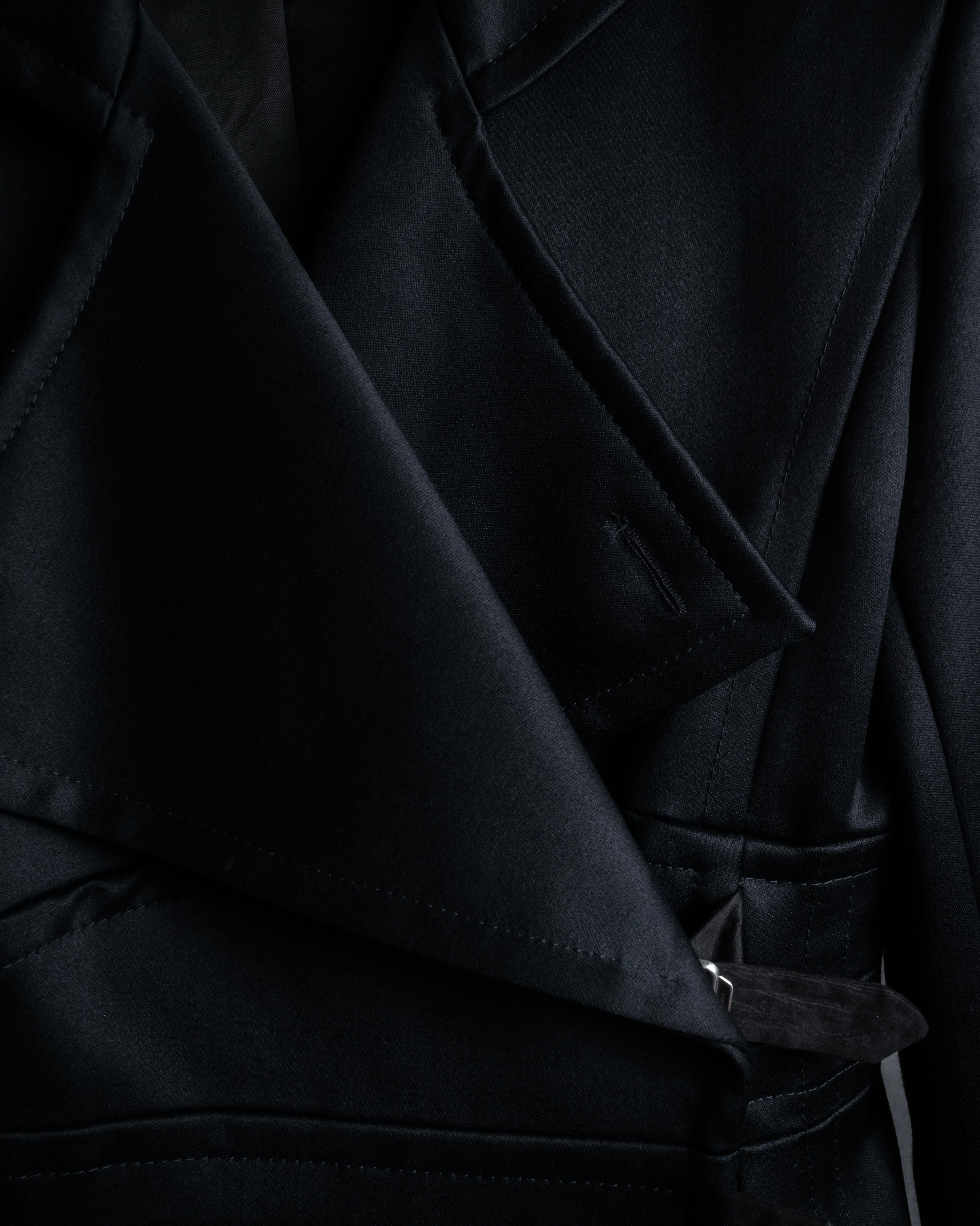 -SPECIAL- "YVES SAINT LAURENT rive gauche" 03 year Tom Ford period corset design long coat