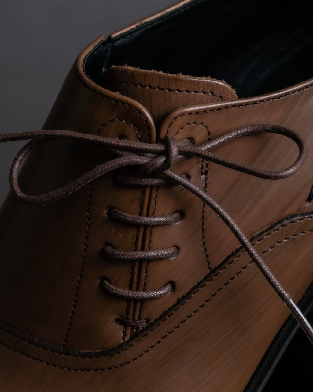 "KATHARINE HAMNETT" Perforated square toe lace-up leather shoes