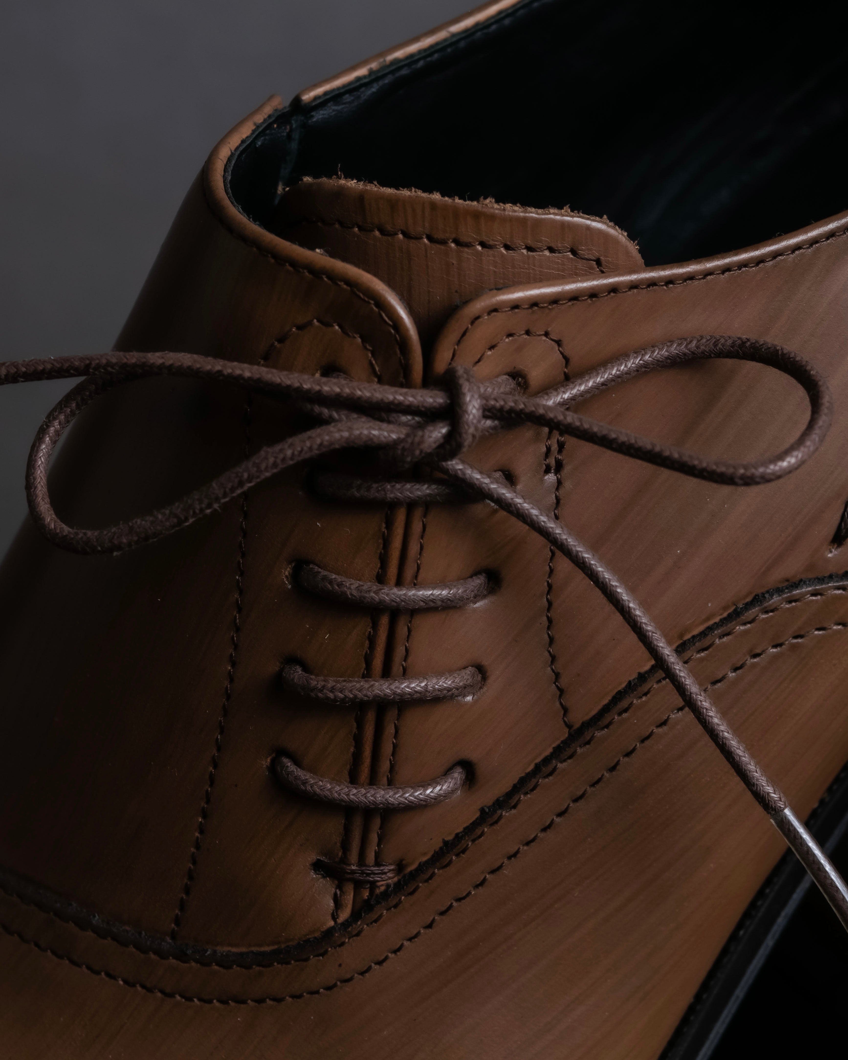 "KATHARINE HAMNETT" Perforated square toe lace-up leather shoes