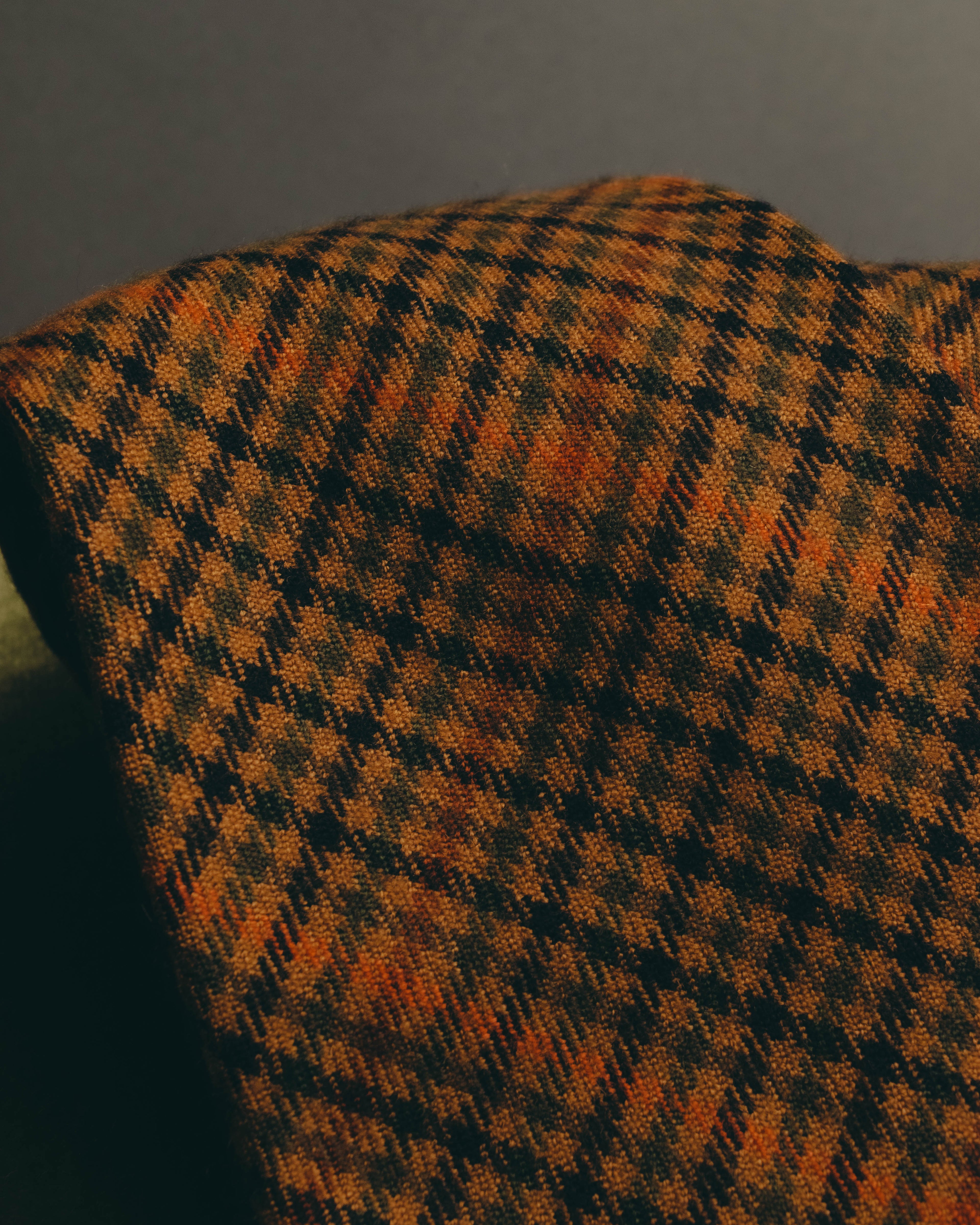 -SPECIAL- “HERMÈS” 70’s-90’s Glen plaid cashmere tie