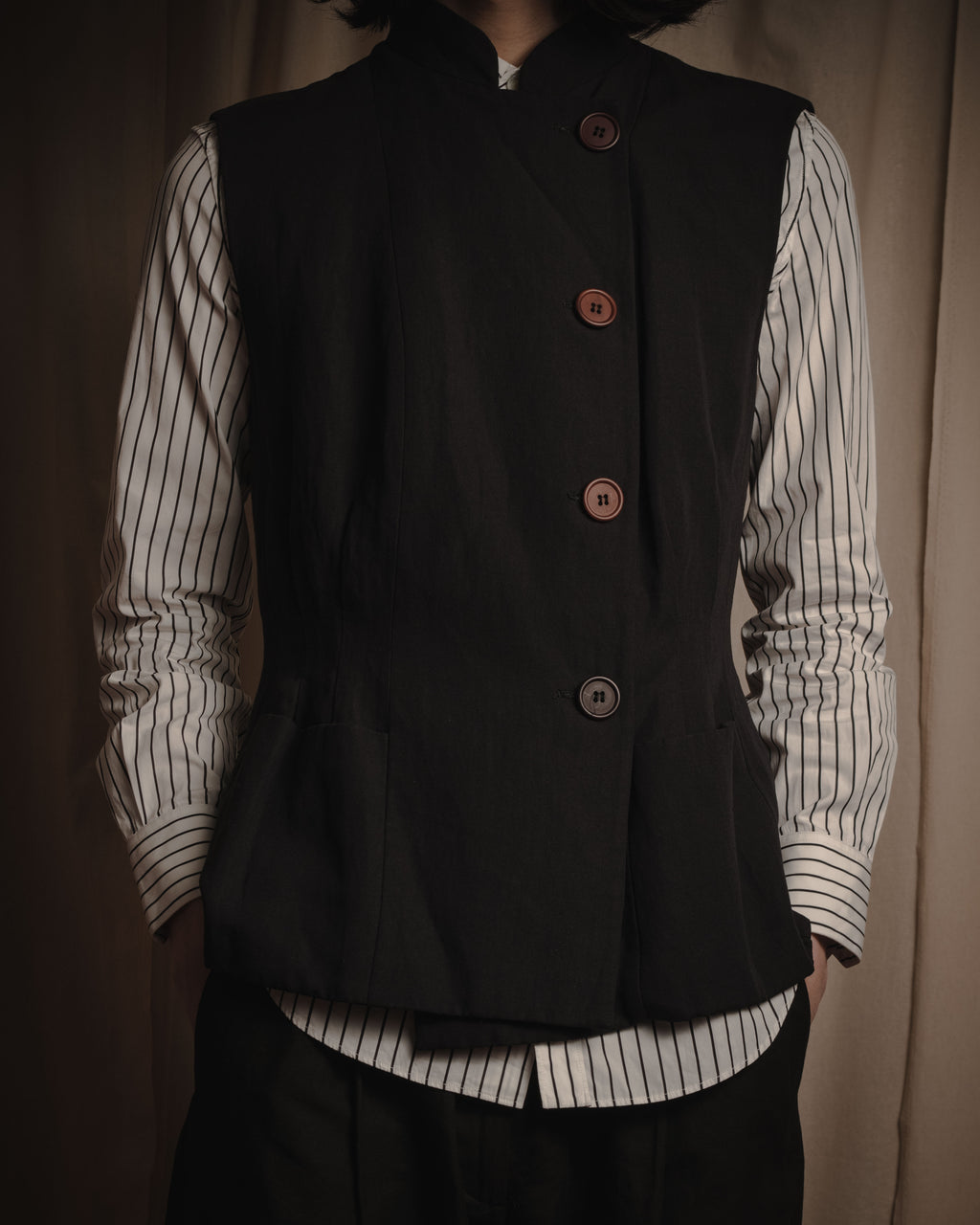 "GIORGIO ARMANI" Early 90s rayon linen asymmetric gilet