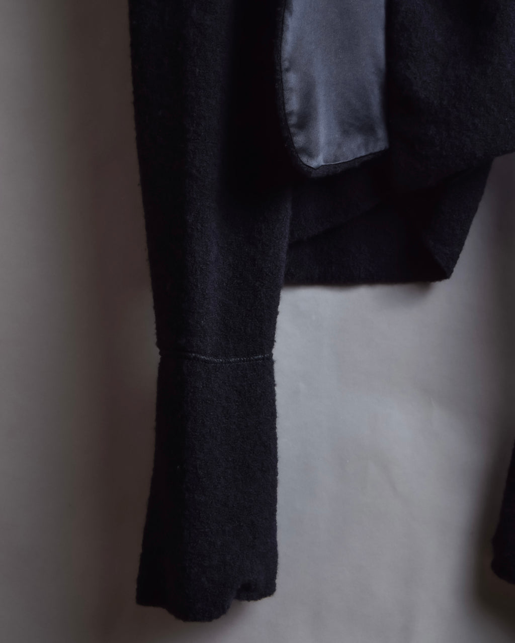 "GIANFRANCO FERRE" Structured wool satin ruffle inner detail set up