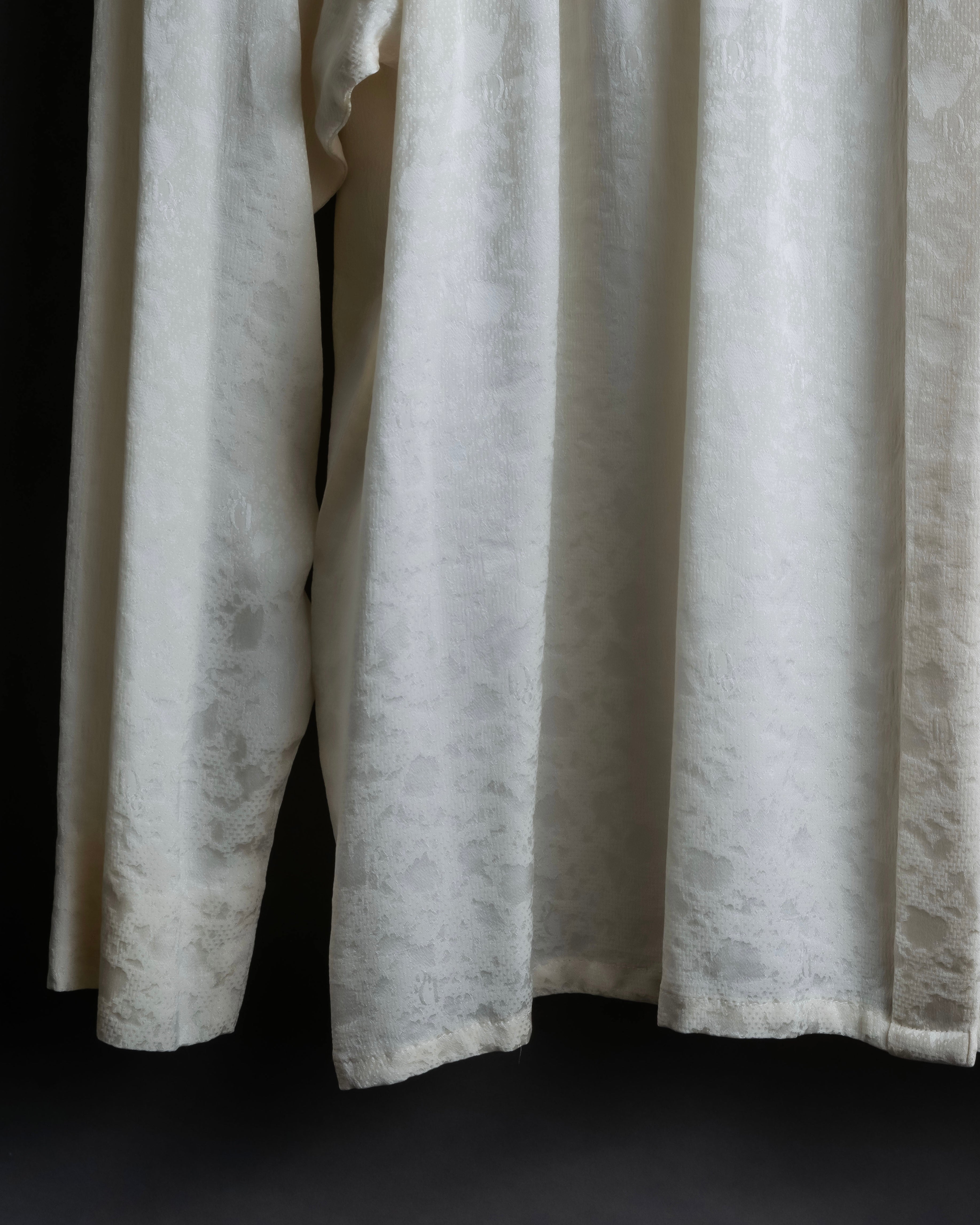 "Christian Dior" Shiny off-white shirt