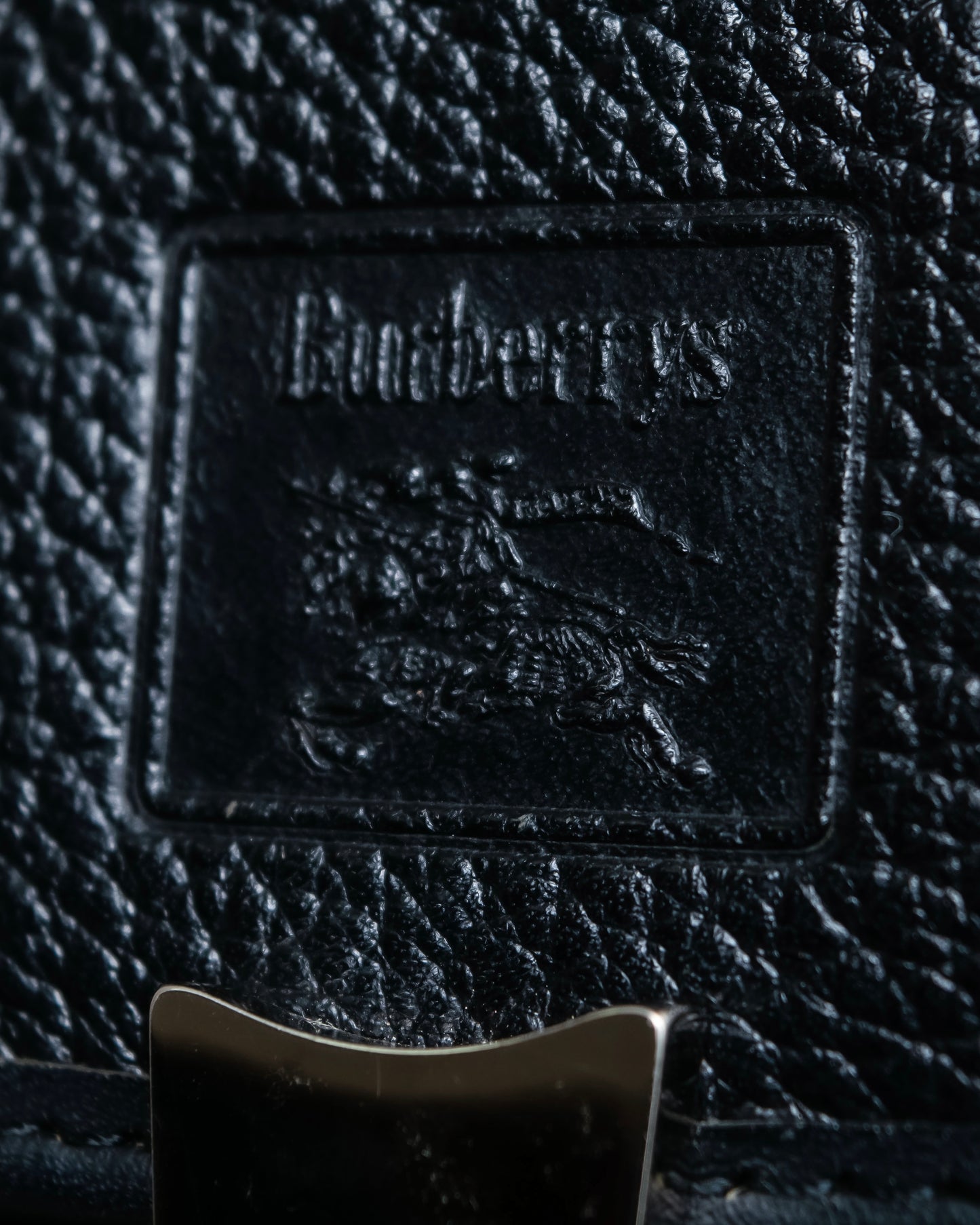 "BURBERRYS" Logo engraved grained leather 2way hand bag