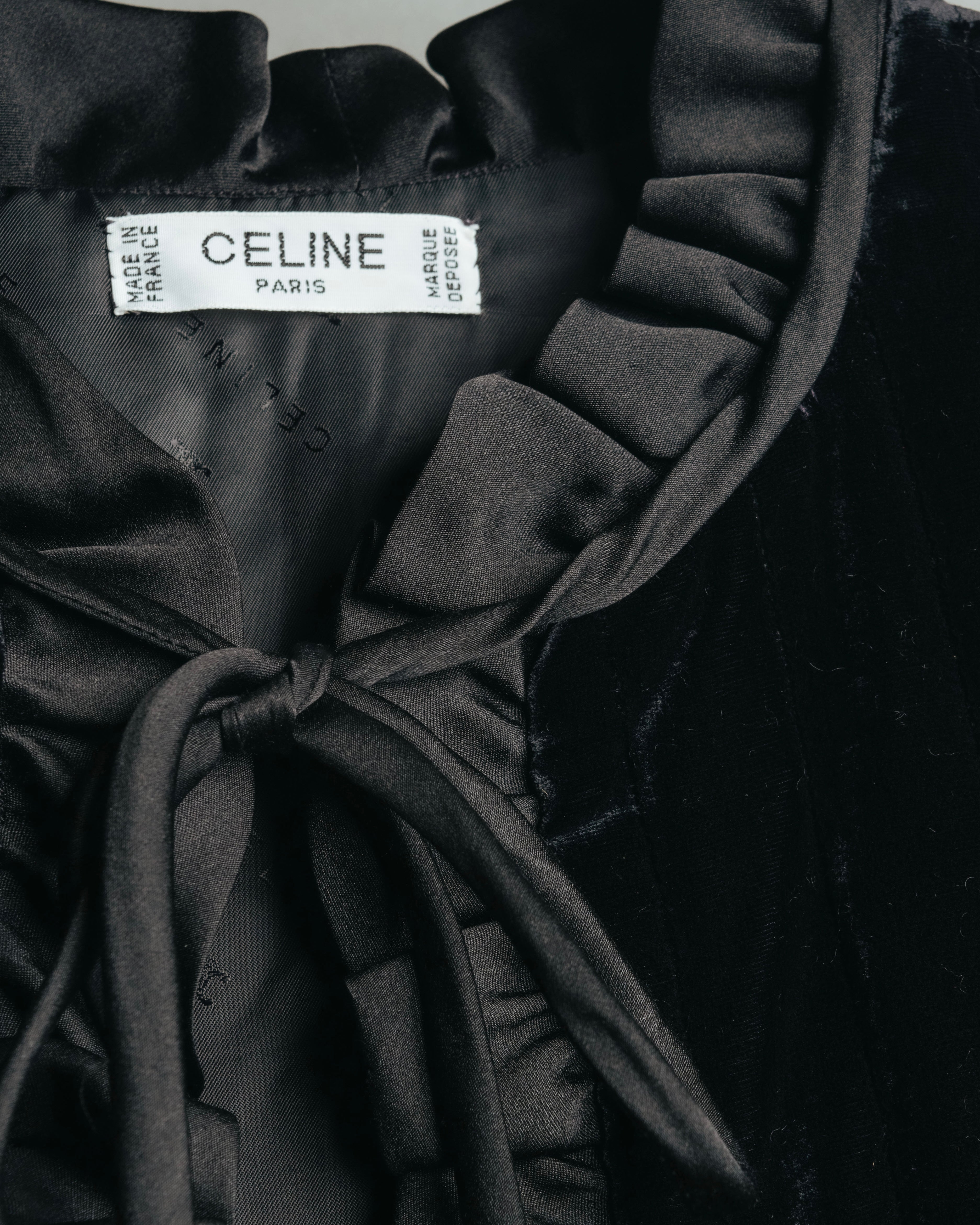 -SPECIAL- “CELINE” 80’s-90’s velvet frilled chain setup