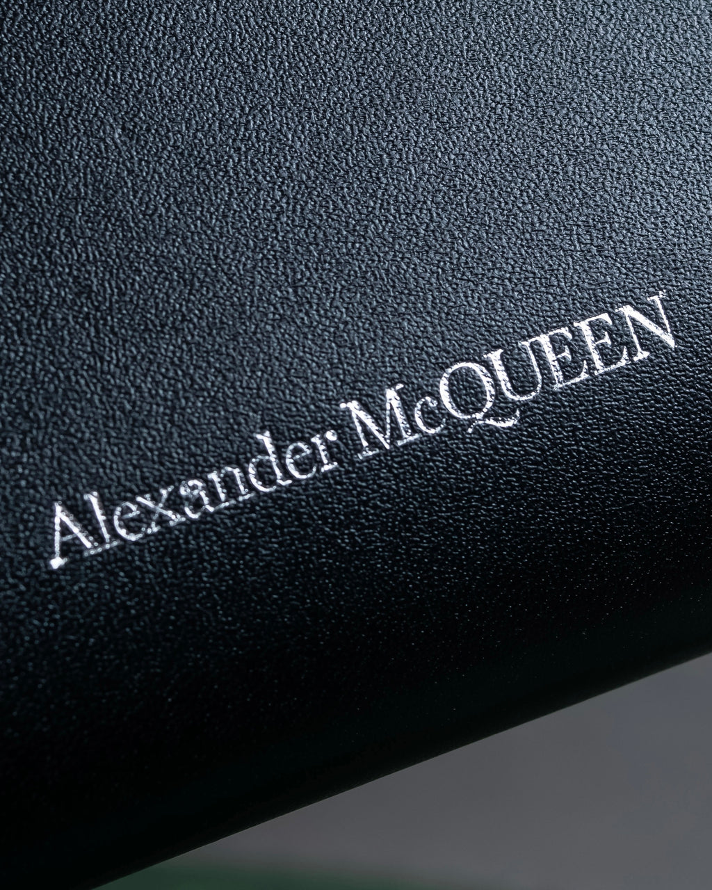 "Alexandar McQueen" Two-tone crystal clasp leather shoulder wallet
