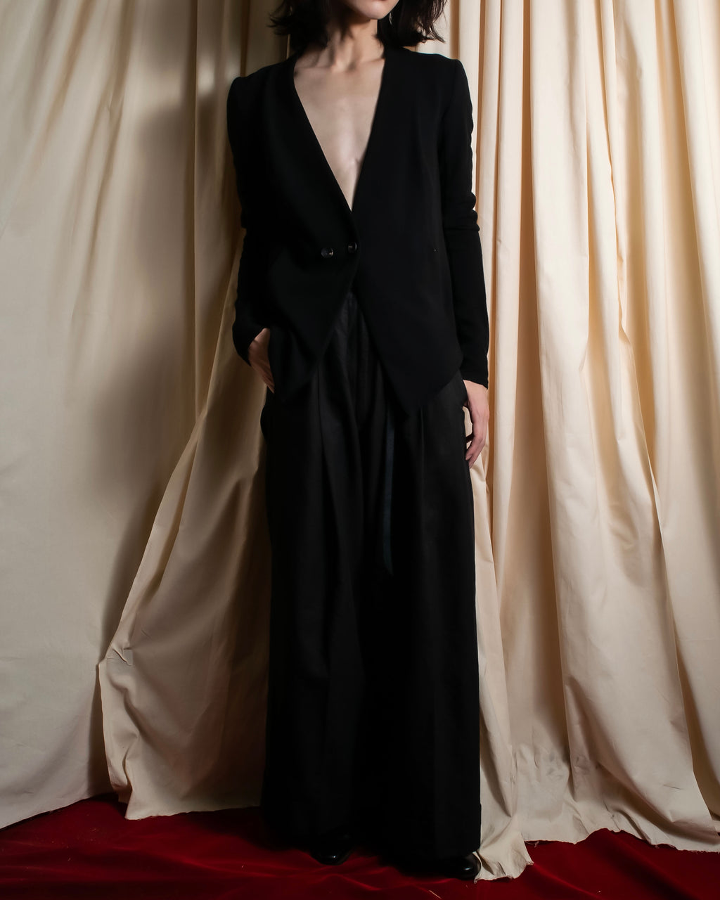 "HELMUT LANG" Zipper design sharp angle cutaway jacket