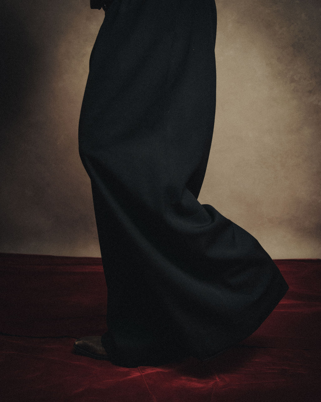 –SPECIAL– “CHANEL” 97AW Wide tuck trousers