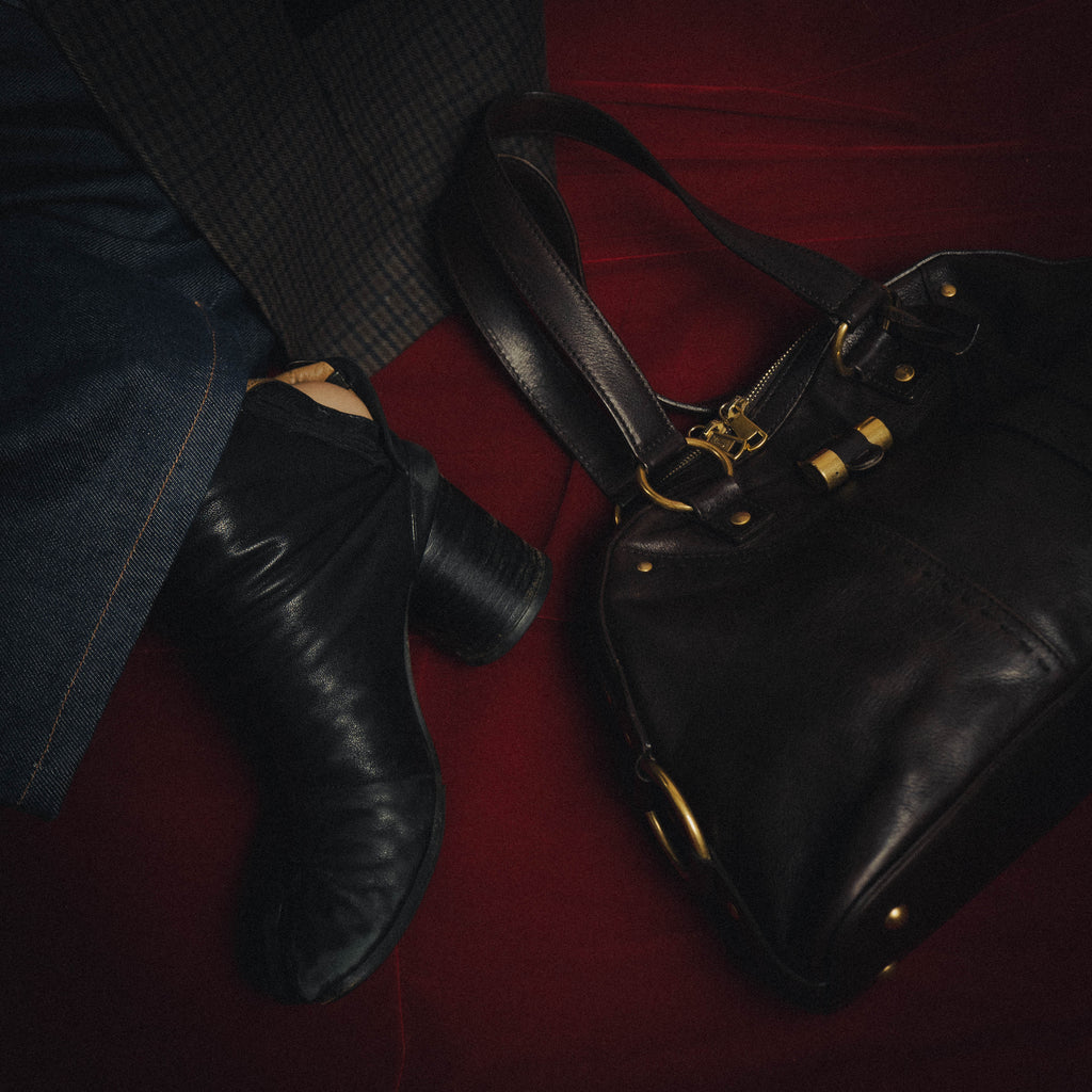 -SPECIAL- “Yves Saint Laurent” 00’s-10’s Muse leather handbag