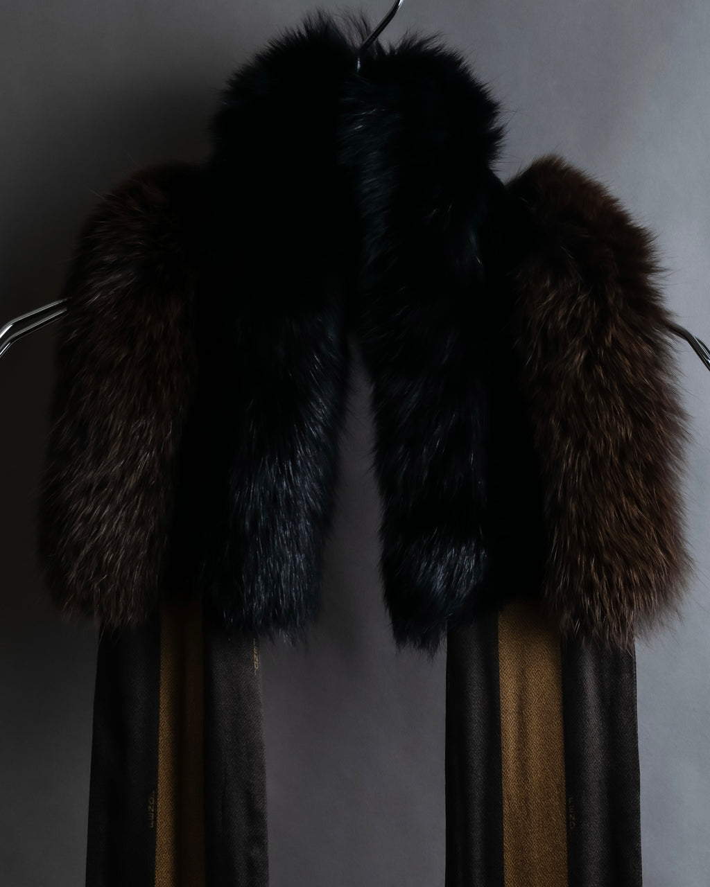 "FENDI" Two-tone striped fur docking stole