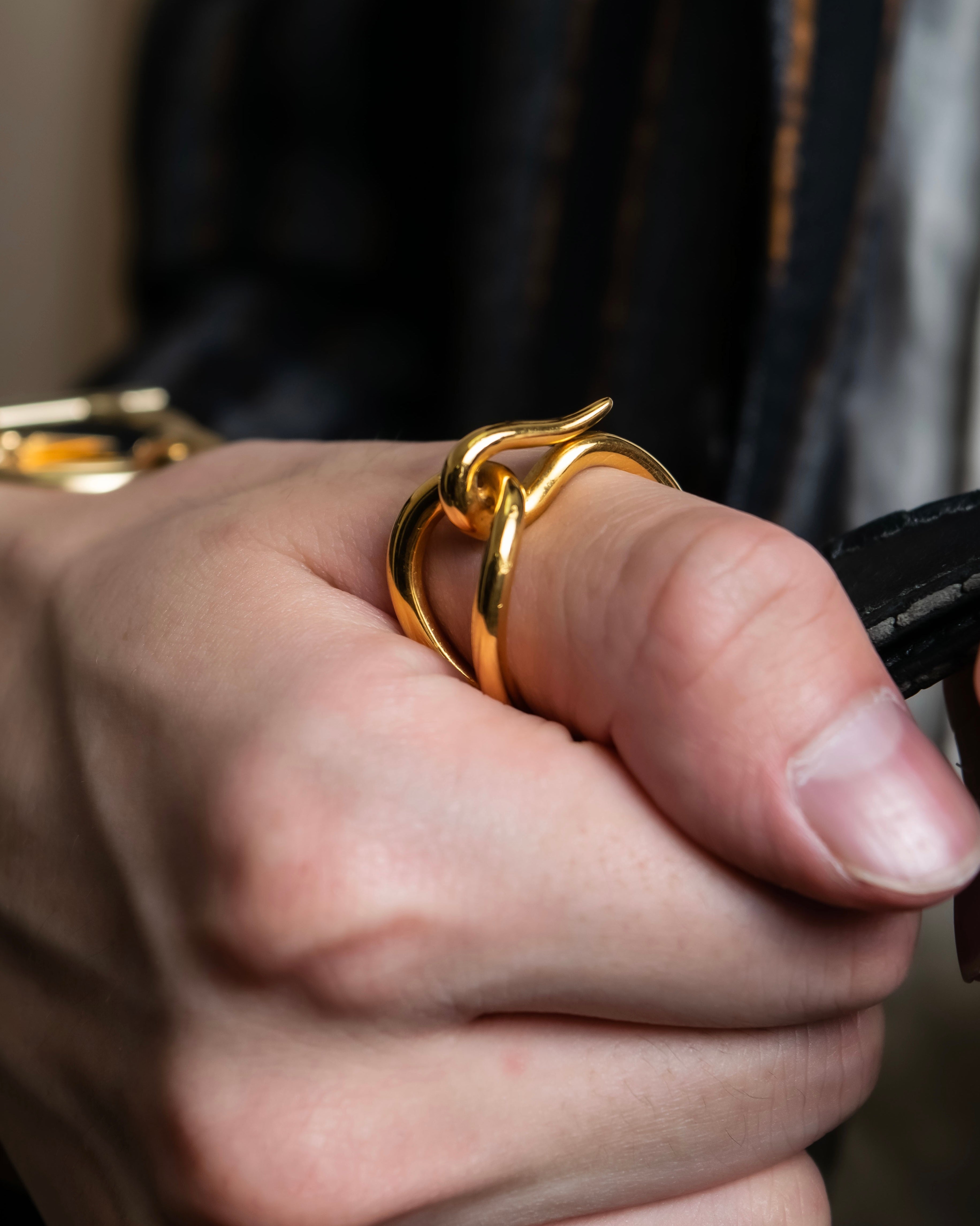 "HERMES" Jumbo scarf gold ring