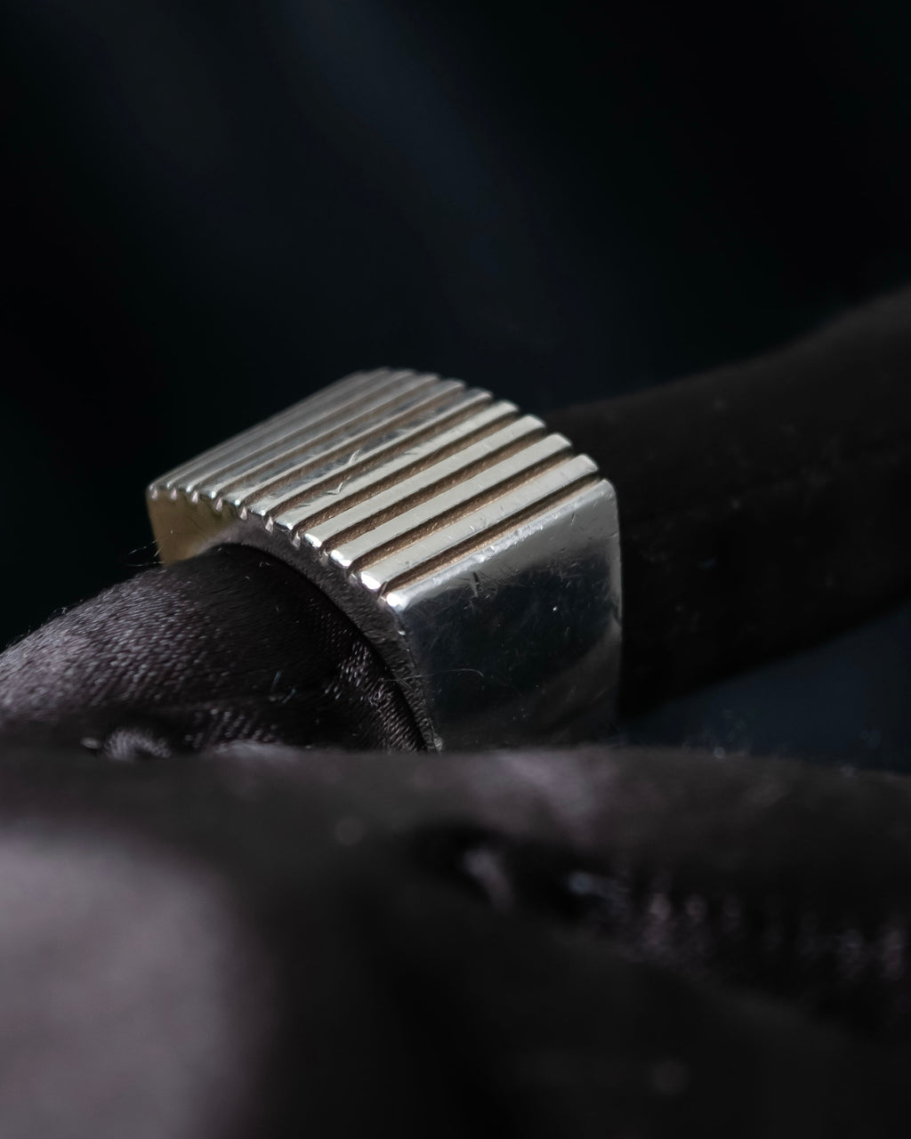 "GUCCI" Striped design sterling silver ring