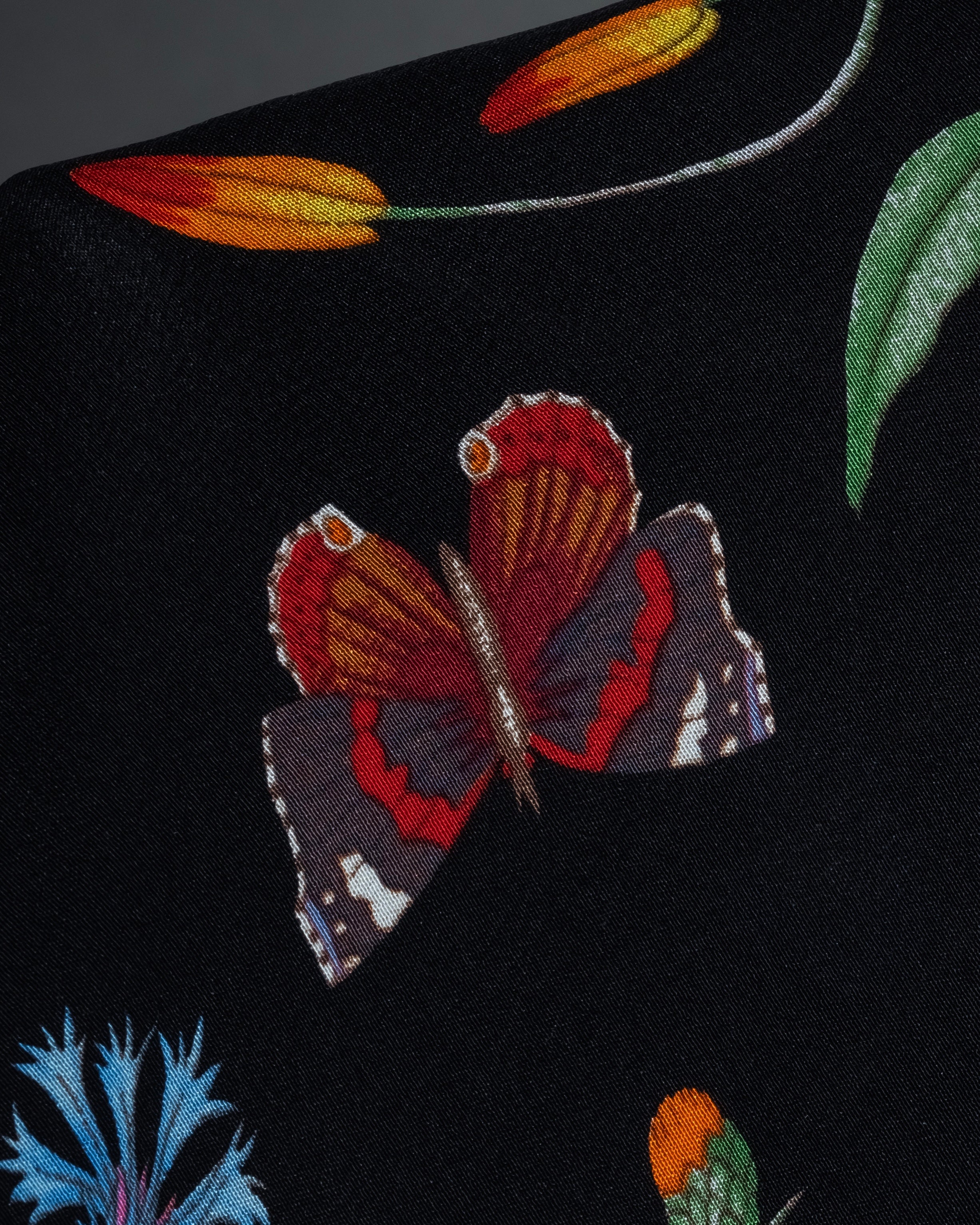 "GUCCI" Flower＆insect motif silk scarf