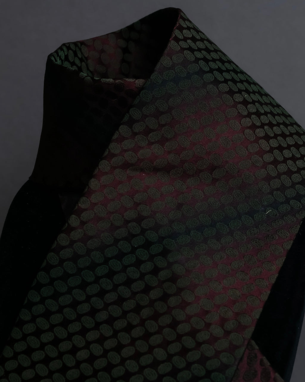 "GIORGIO ARMANI" Oval dot pattern silk twill necktie