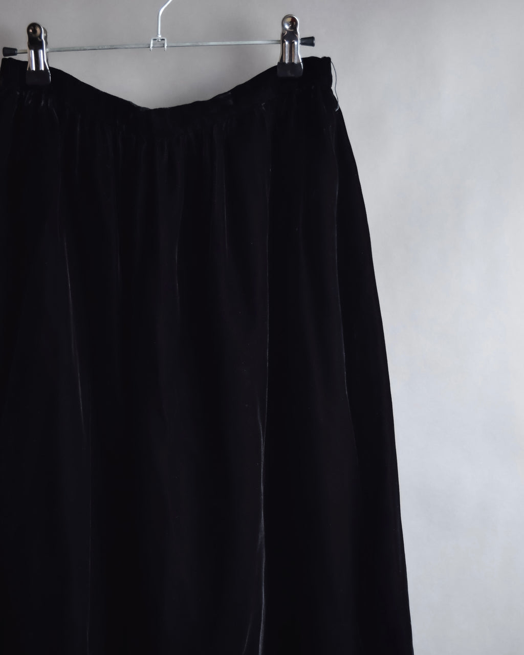 "CELINE" Pleated satin hem velvet flare skirt