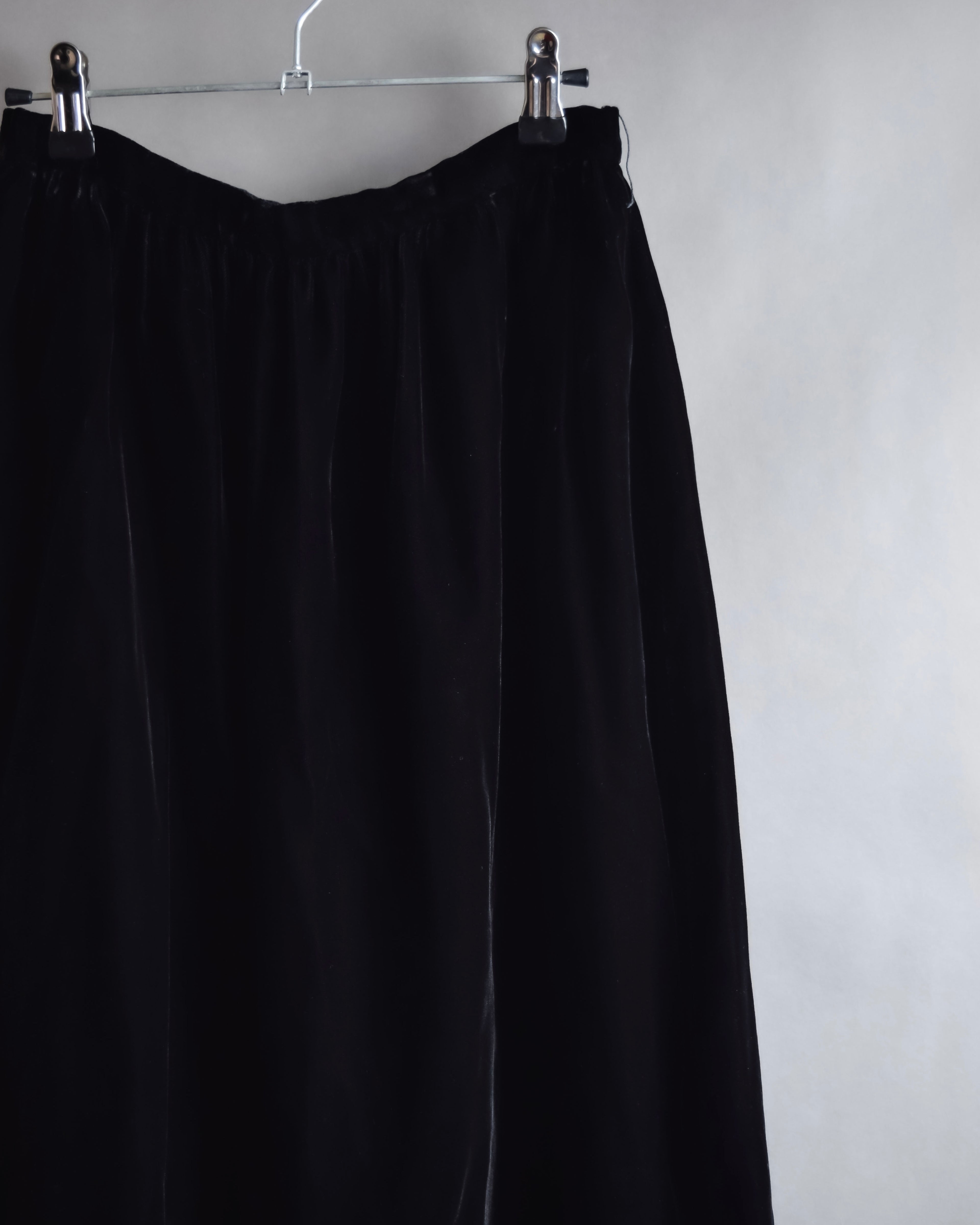 "CELINE" Pleated satin hem velvet flare skirt