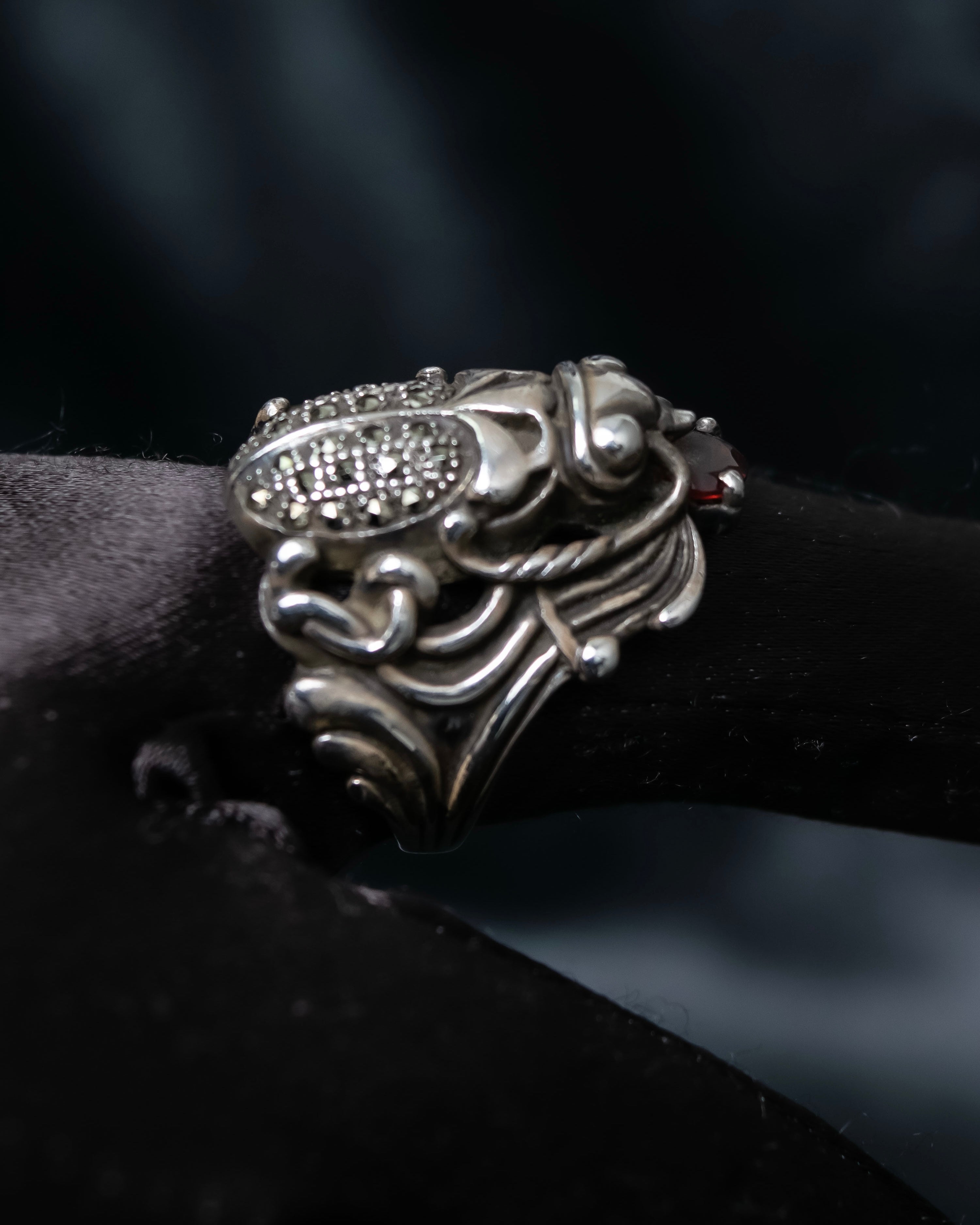 “Vintage” Beetle motif stone decorated silver ring