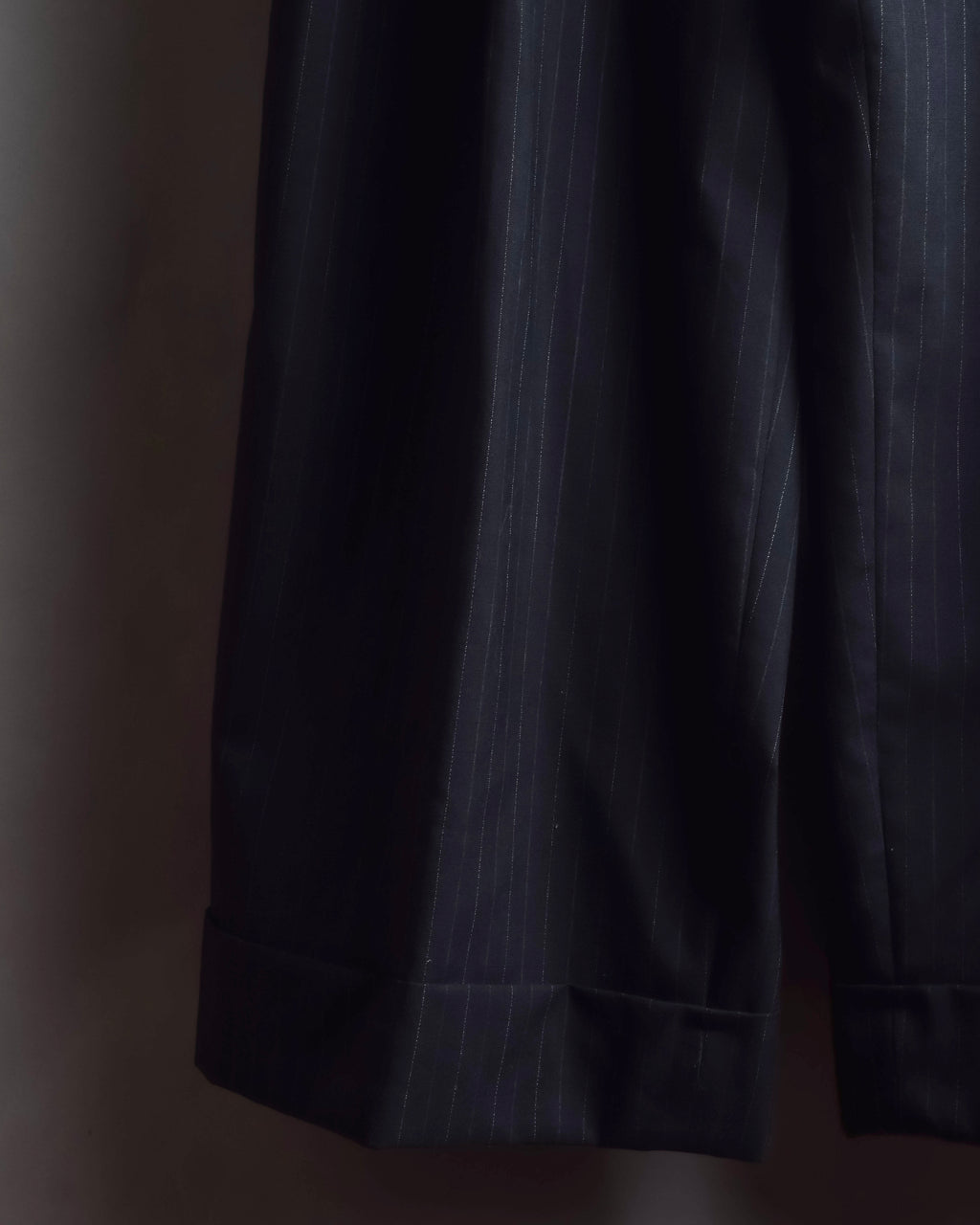 "YOHJI YAMAMOTO FEMME" 10AW Pinstripe pattern tuck wide slacks