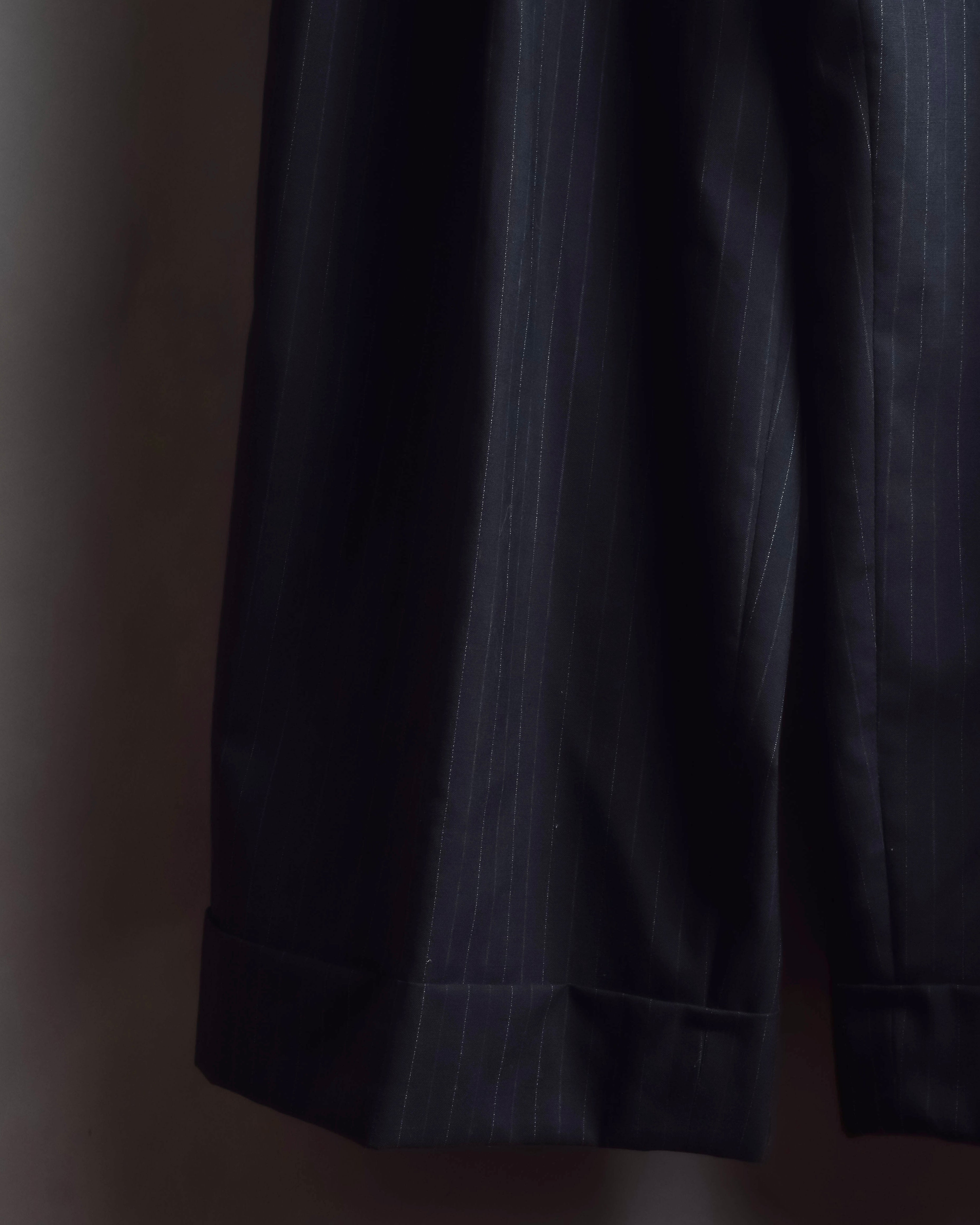"YOHJI YAMAMOTO FEMME" 10AW Pinstripe pattern tuck wide slacks