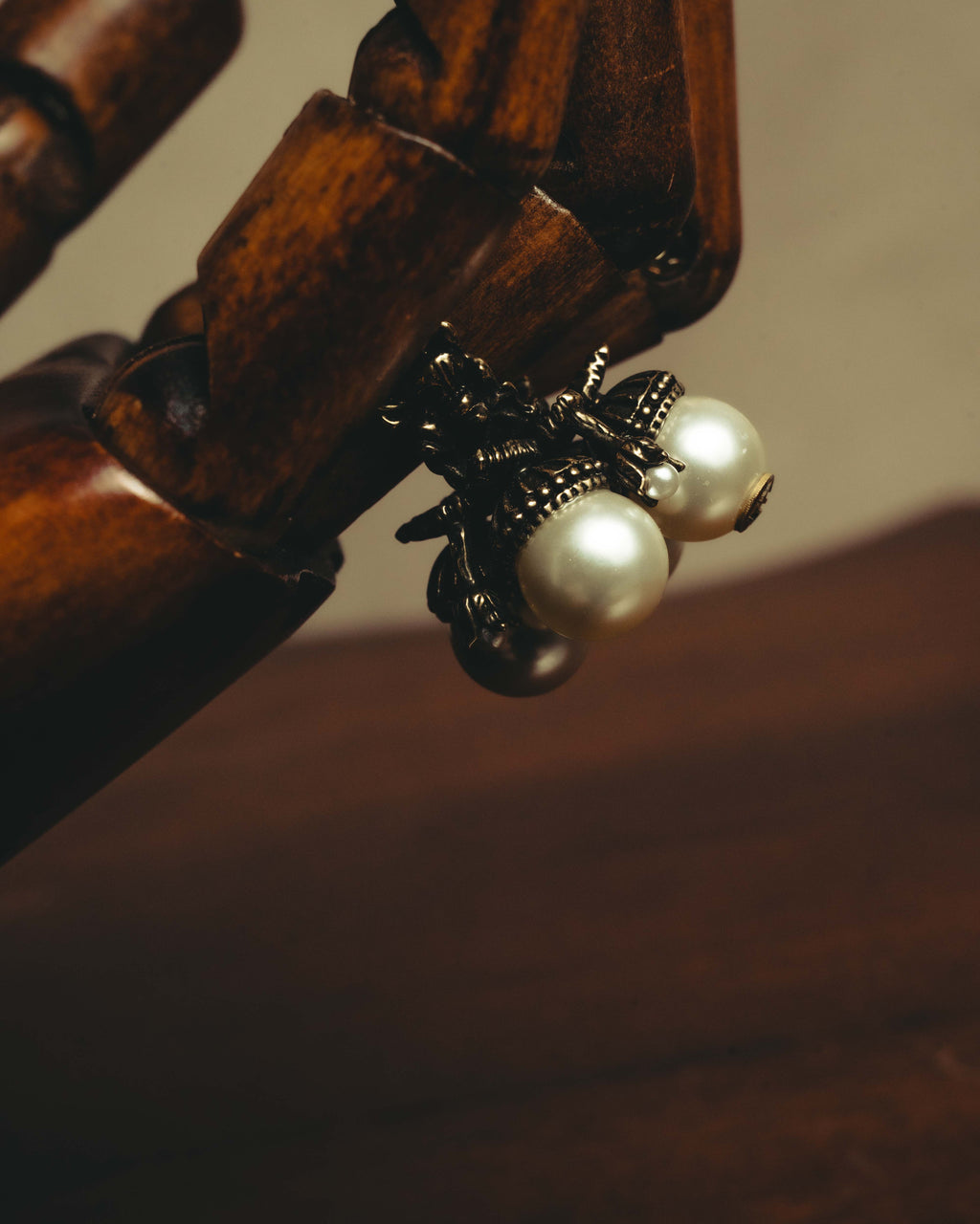 -SPECIAL- "GUCCI" 2015-2022 Pearl cluster sculptural statement ring