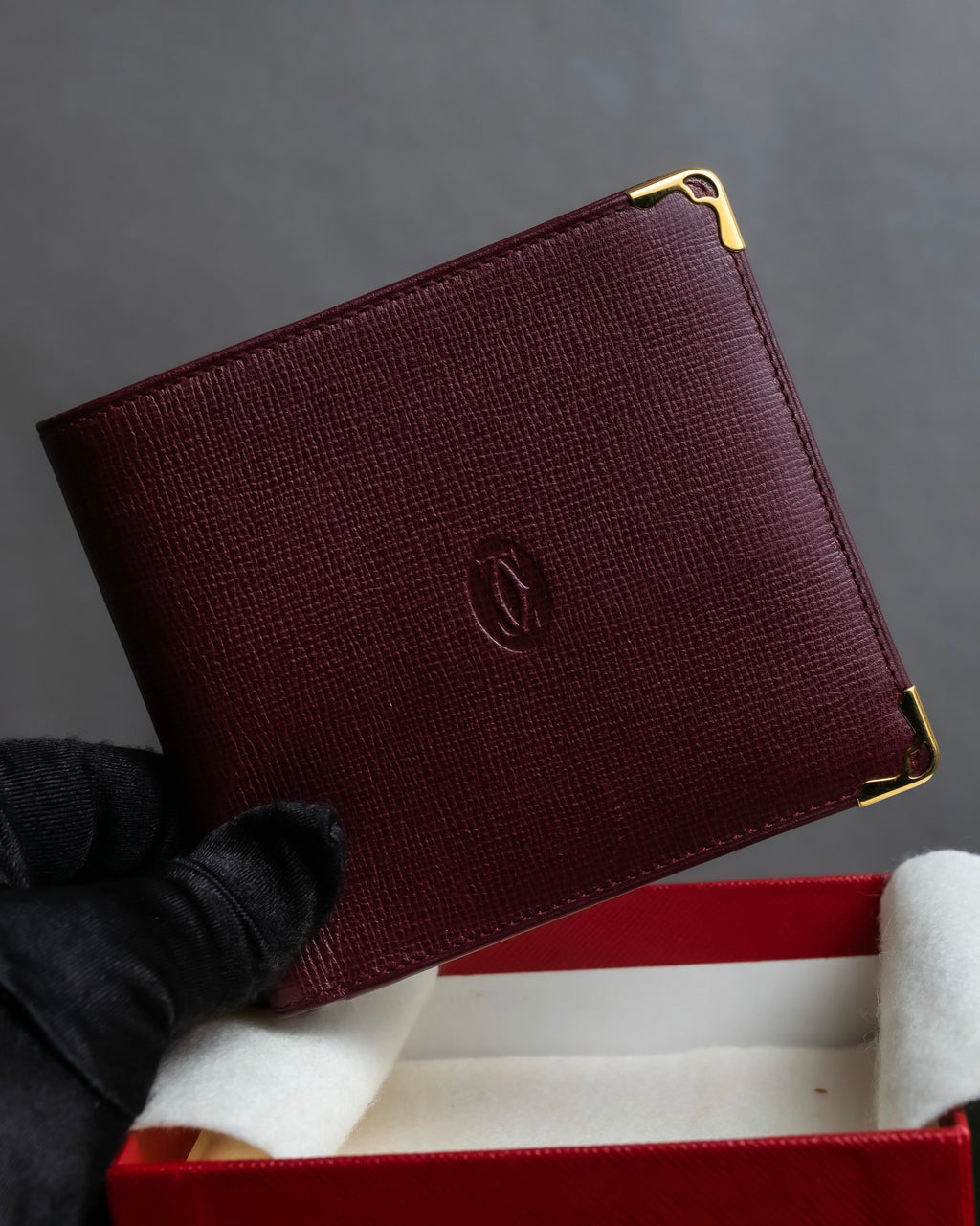 "Cartier" Les Must de Cartier bi-fold leather wallet