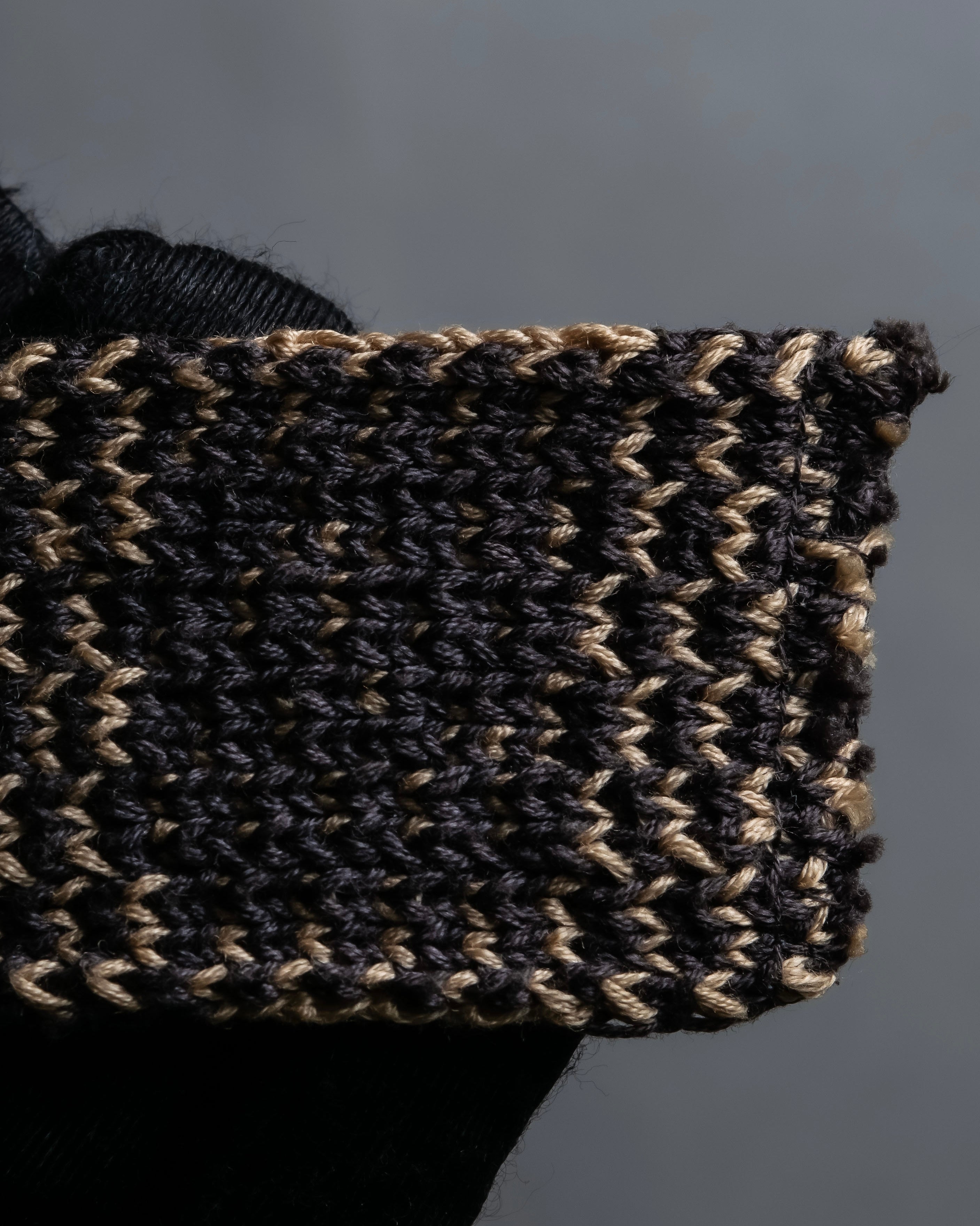 "COMME des GARCONS HOMME"
Regimental stripe square cut knit tie