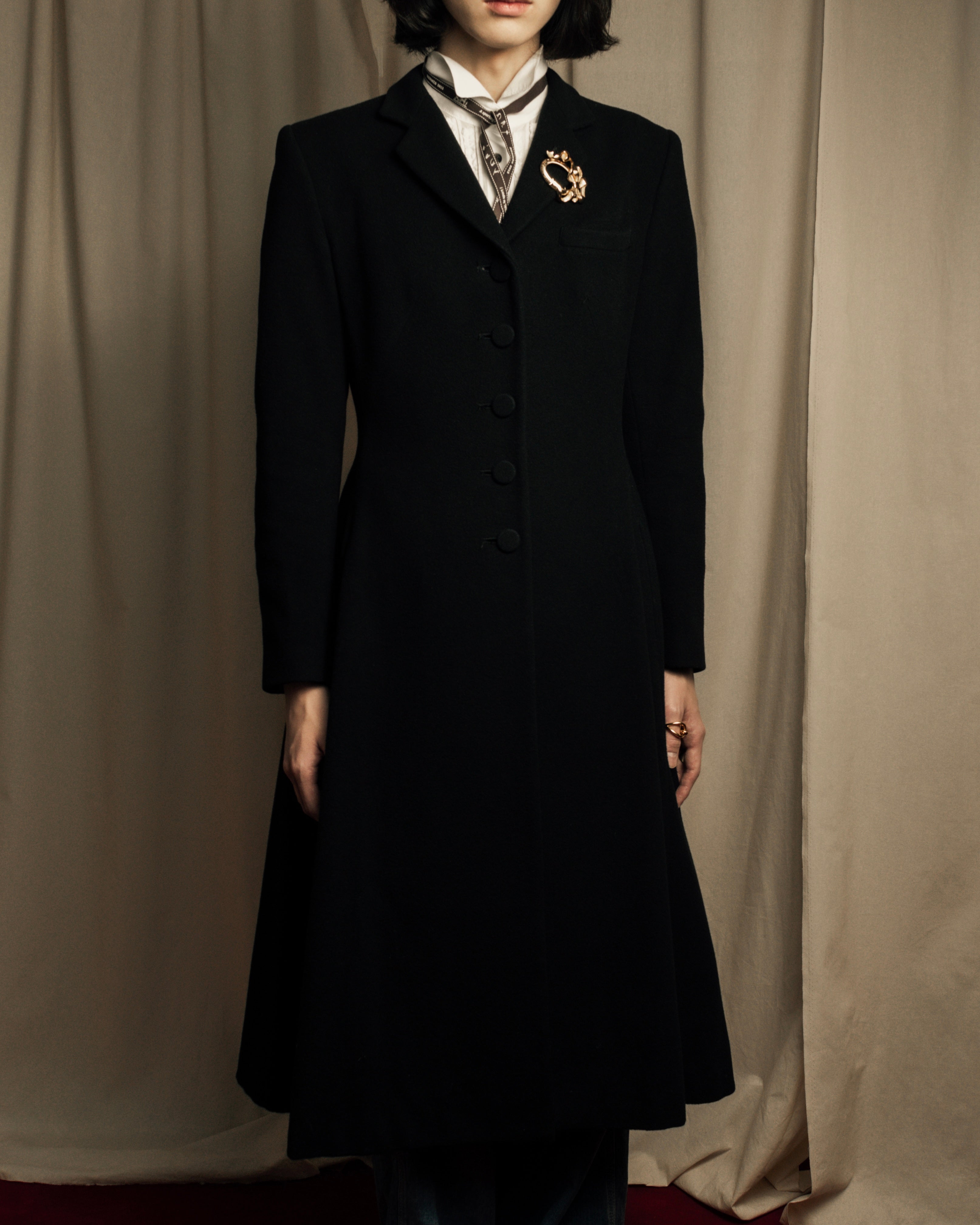 -SPECIAL- "JEAN PAUL GAULTIER"
90's-00's Waist shape A-line silhouette black color super long coat