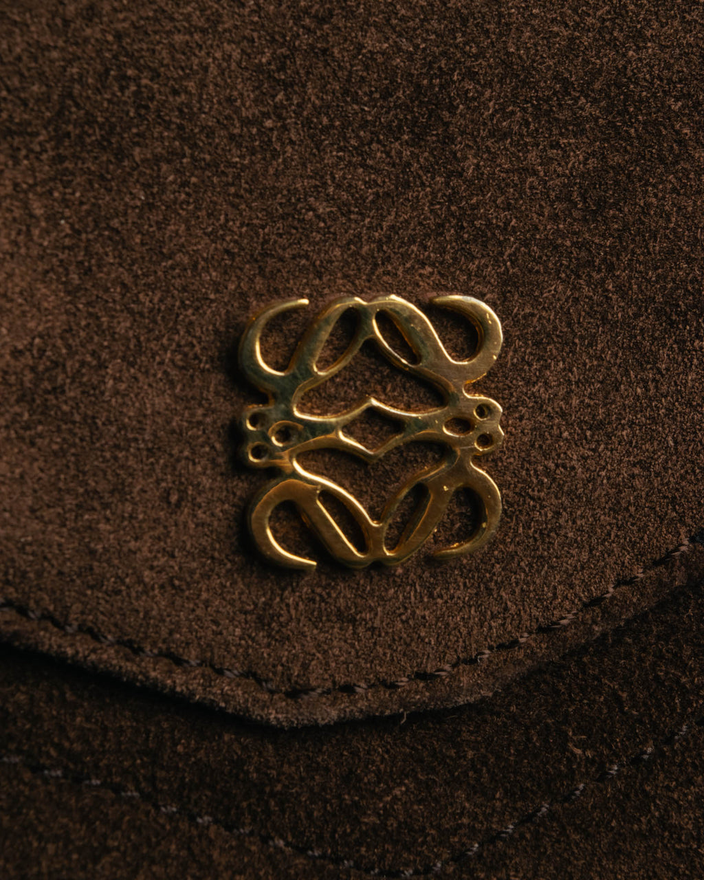“LOEWE” 80’s-90’s Suede anagram chain shoulder bag