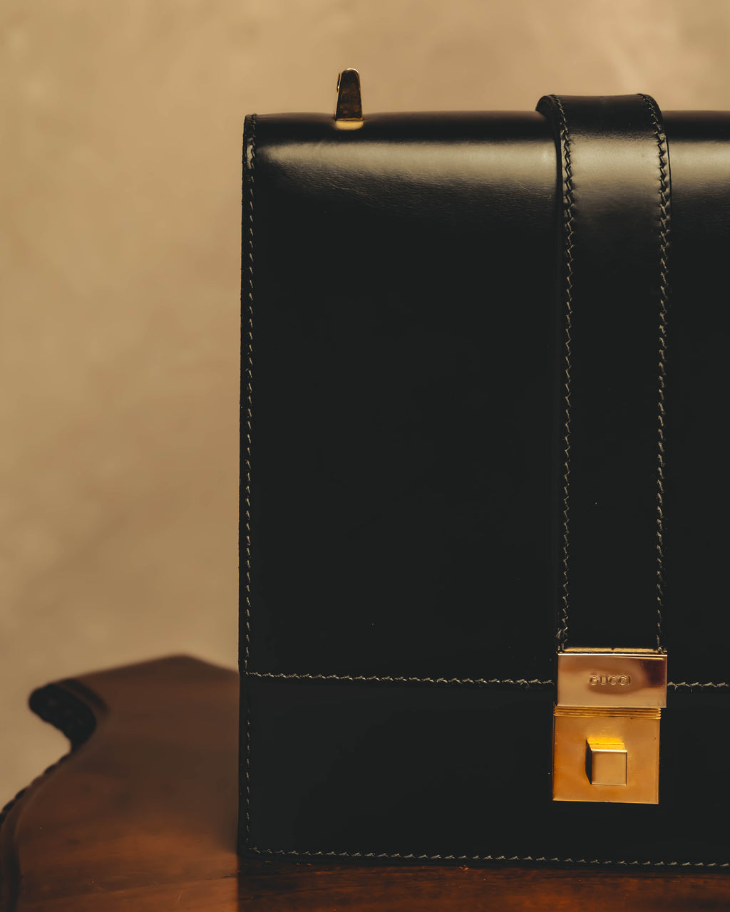 "GUCCI" 70's-80's Structured leather shoulder bag