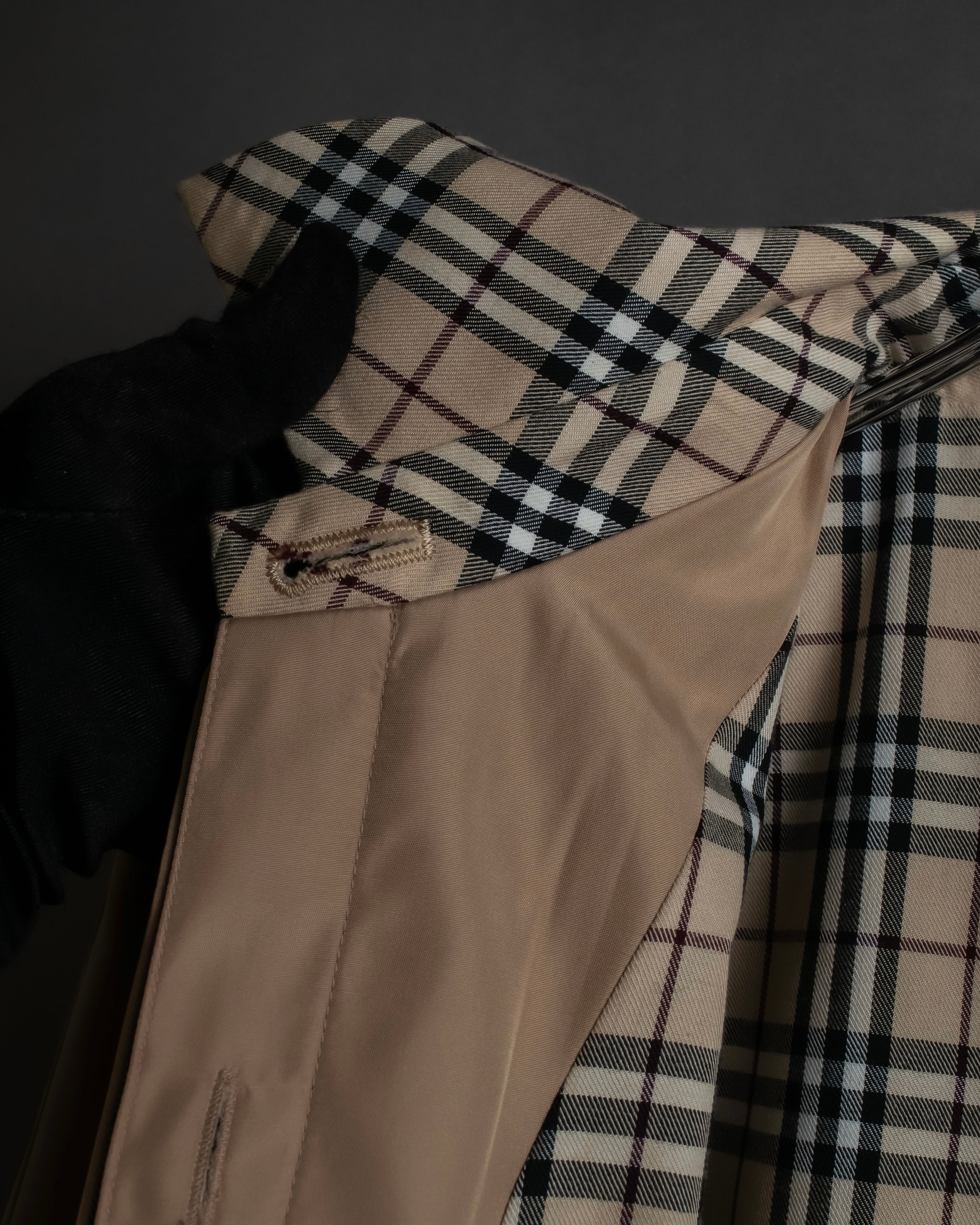 "BURBERRYS" Check reverse design short blouson