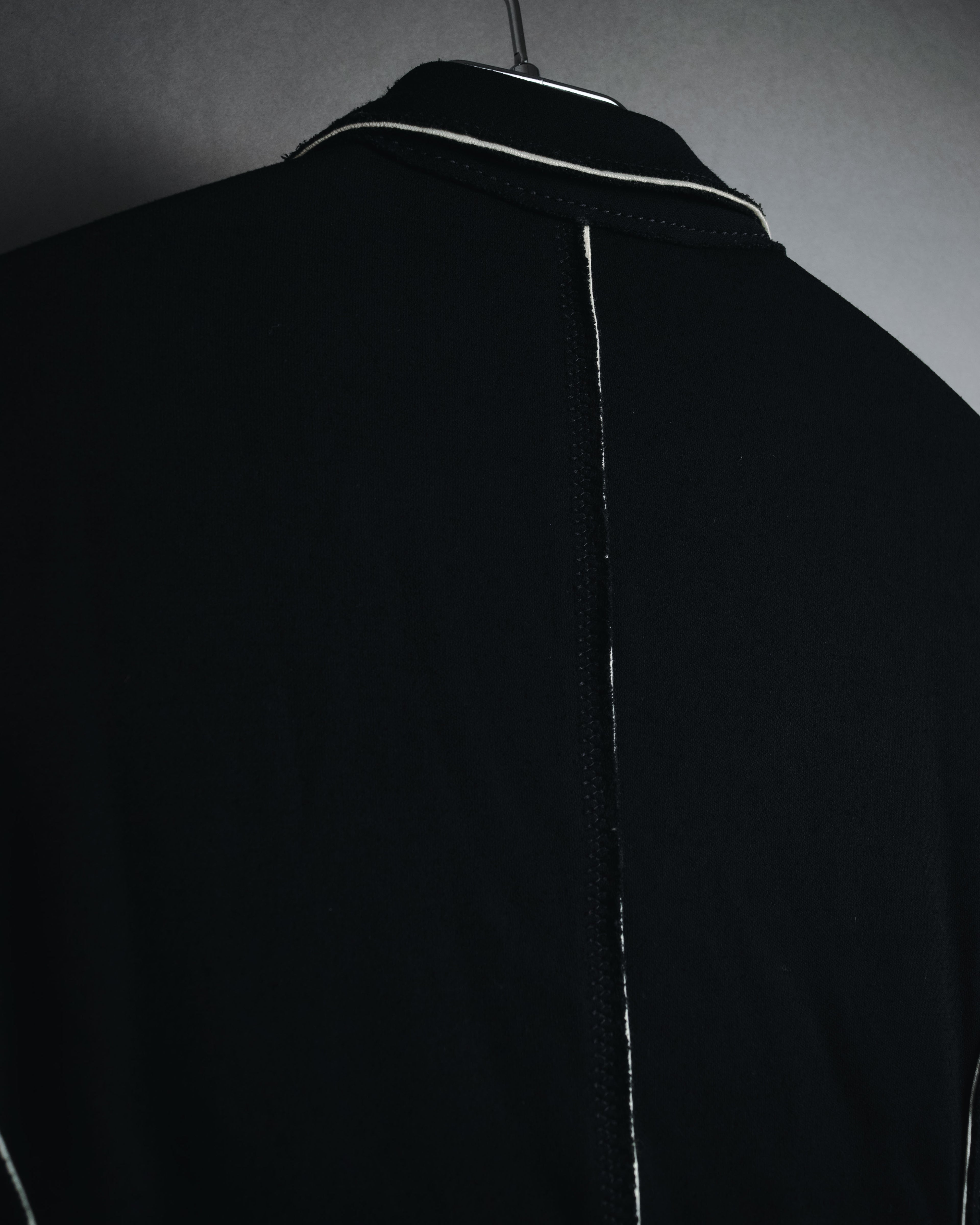 "Donna Karan" Contrast piped tailored jacket