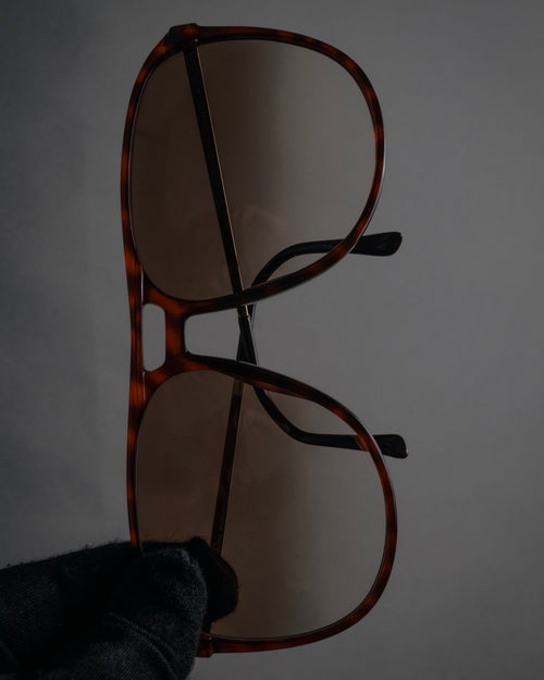 “Christian Dior MONSIEUR”
80’s Oversized aviator sunglasses