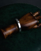 “BOTTEGA VENETA” 2019-2024 Sculptural hinged bangle