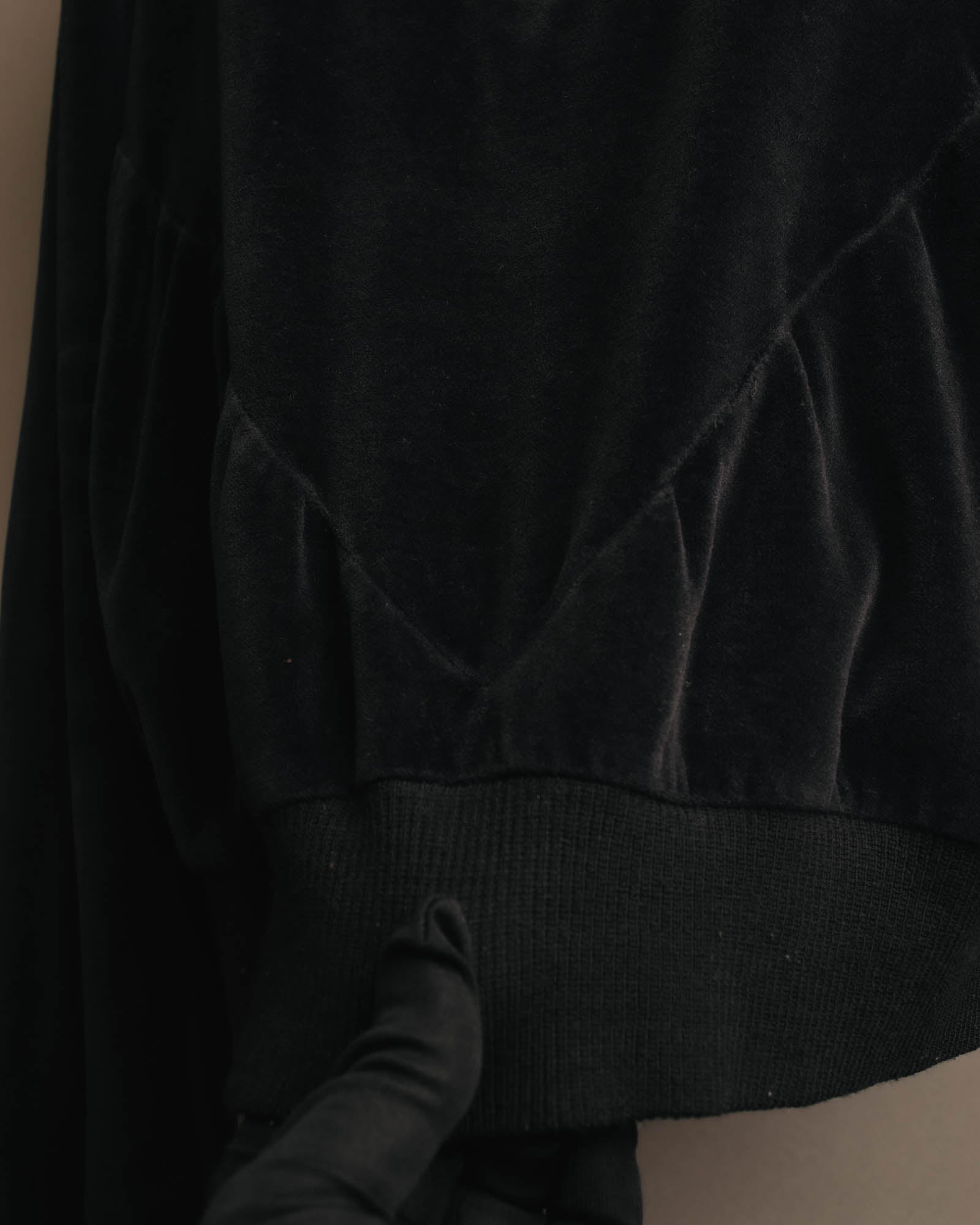 "Véronique Branquinho" 90's-00's Cotton velour v-neck sweatshirt