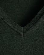 “GUCCI” Late 90’s-10’s Fine gauge v-neck knit