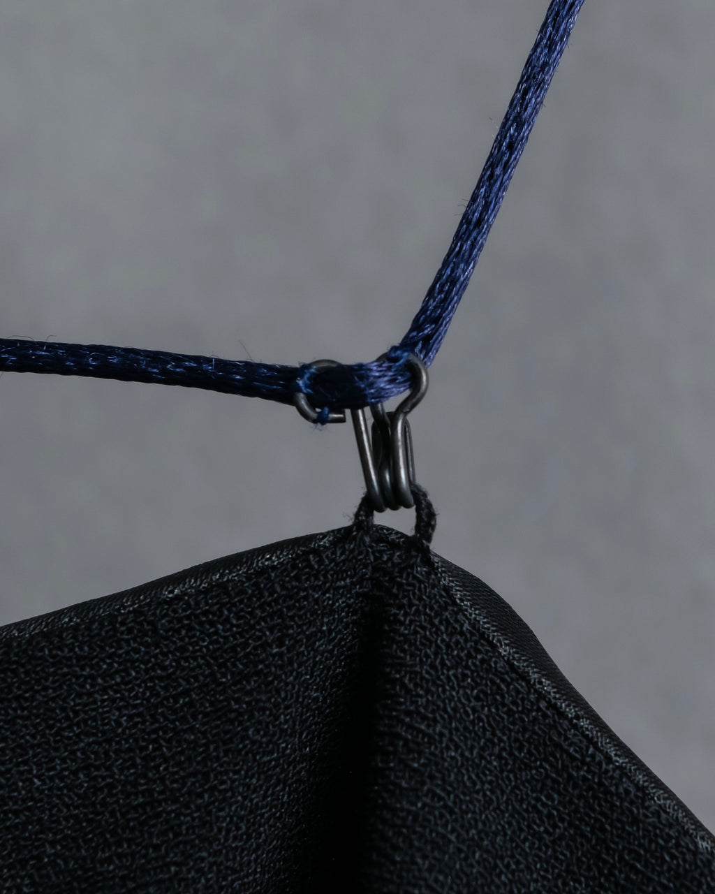 "BALENCIAGA" Piping material switching camisole