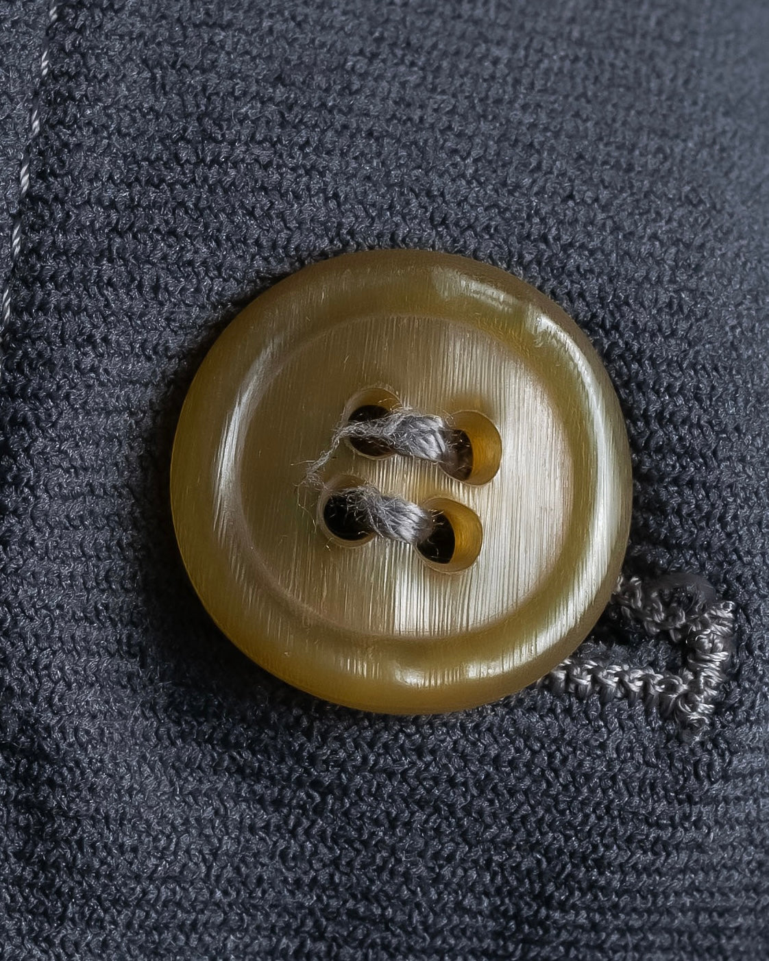 "COMME des GARCONS COMME des GARCONS" Stitchwork placket cut line coat