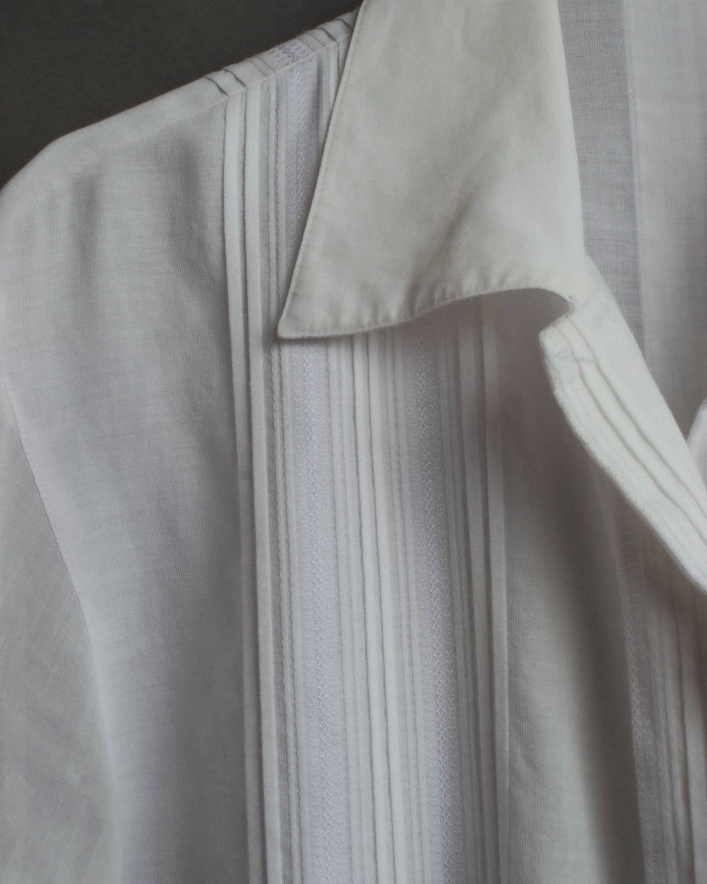 -SPECIAL- “Christian Dior” 90’s-00’s pleated bib dress shirt