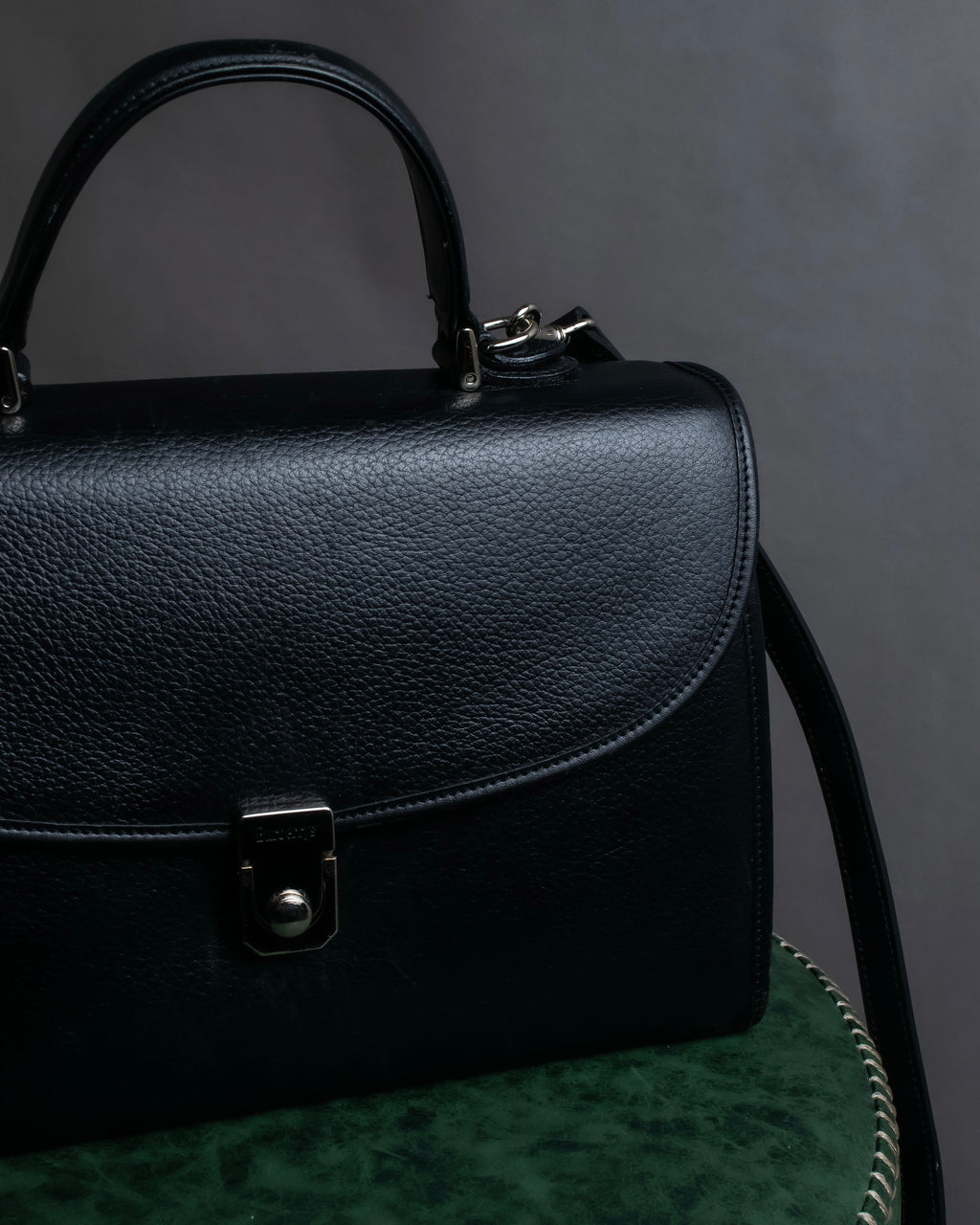 "BURBERRYS" Metal fittings design grain leather 2way bag