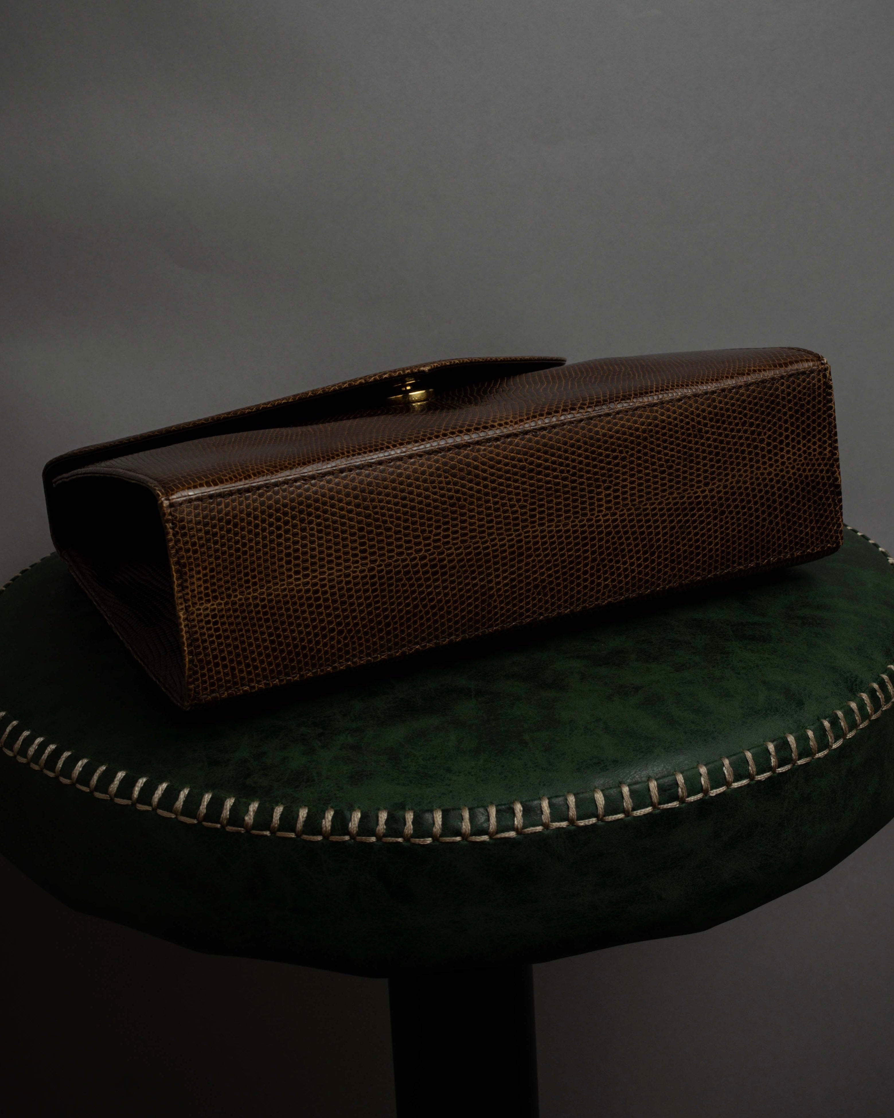 "YVES SAINT LAURENT" Flap design lizard embossed leather hand bag