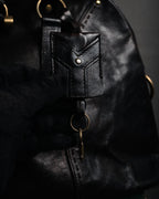 “Yves Saint Laurent rive gauche”
00’s Muse grained leather boston bag