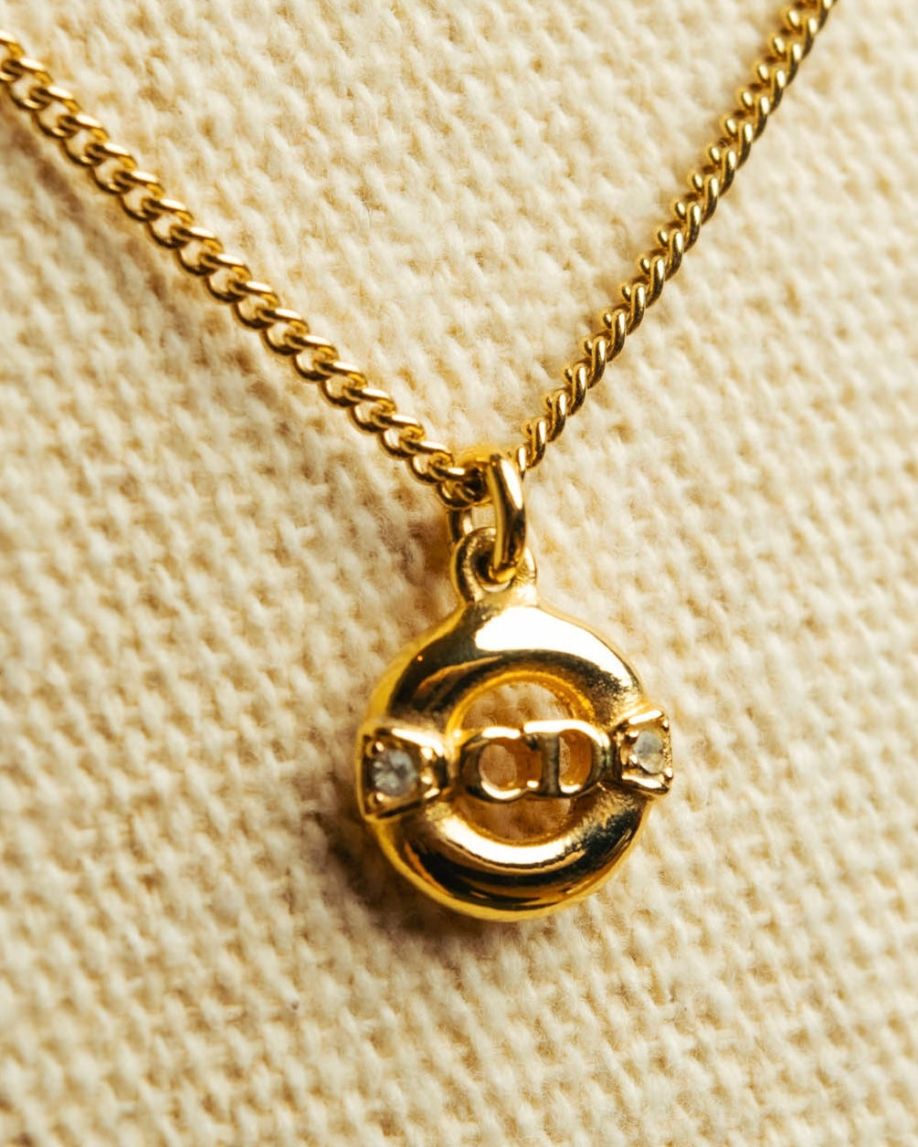 "Christian Dior" 80's-00's Gold tone cd pendant necklace