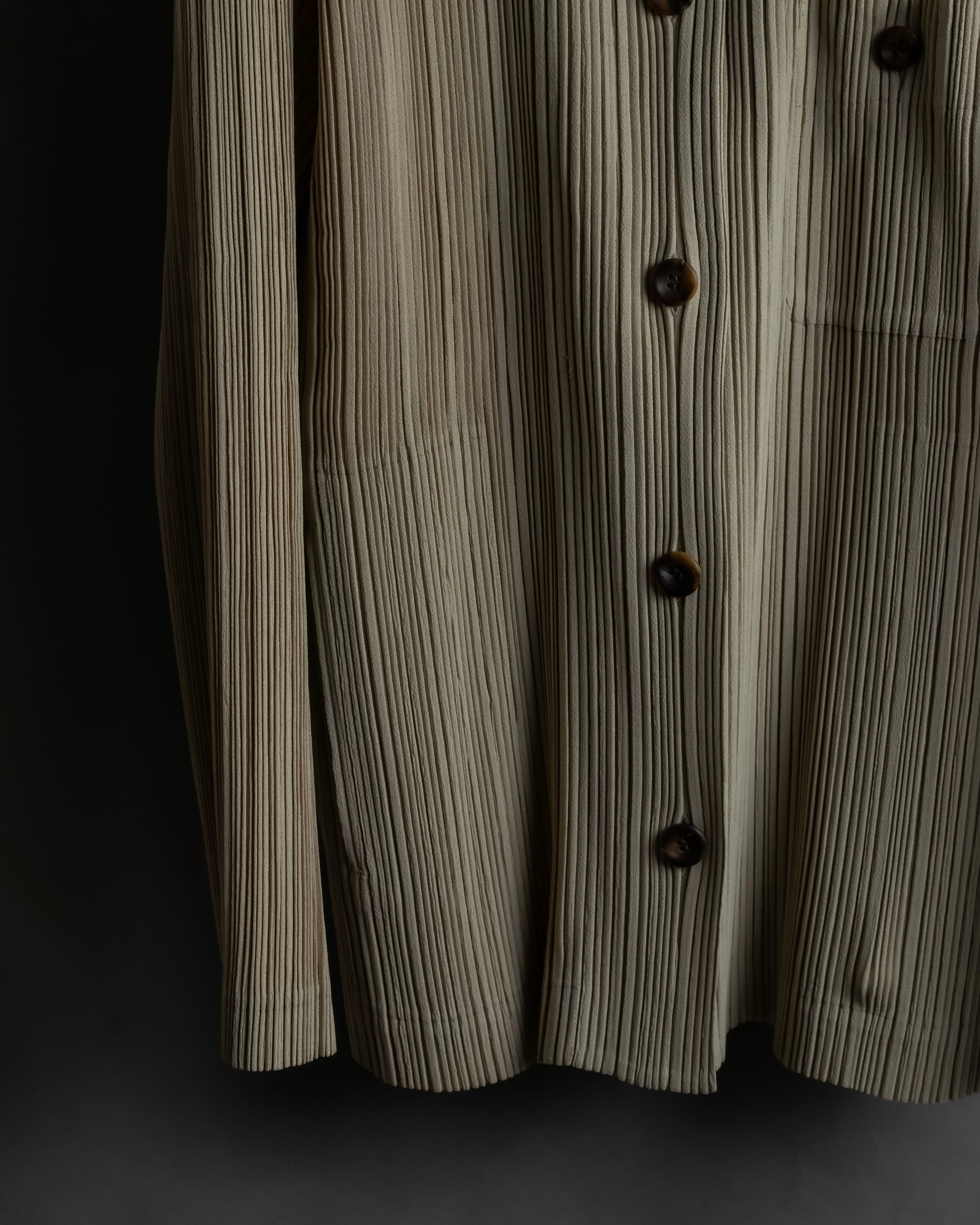 "ISSEY MIYAKE" Fine pleated shirt jacket