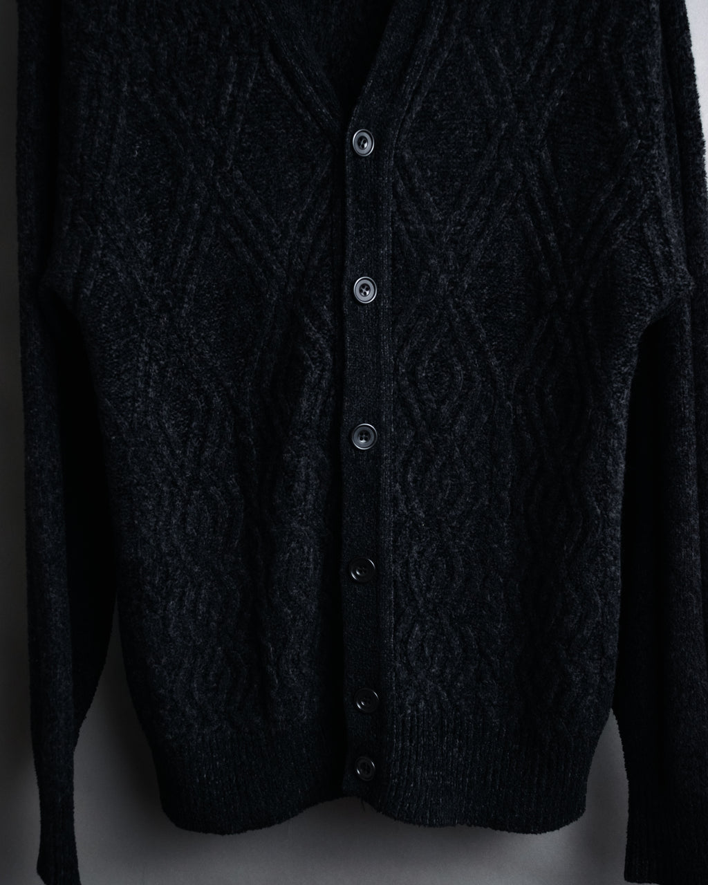 “Yves Saint Laurent” 90’s Textured diamond pattern cardigan