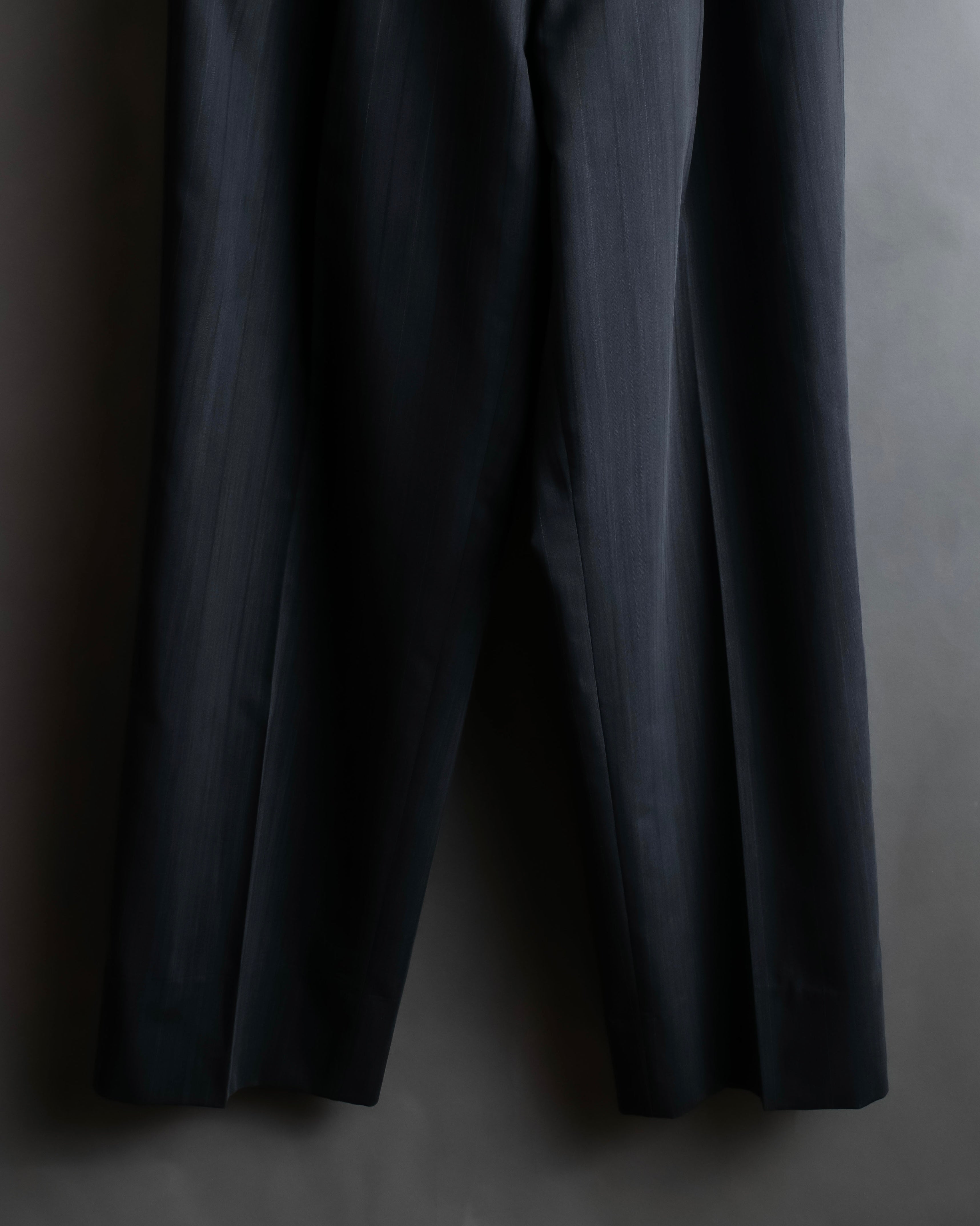 "CHRISTIAN DIOR MONSIEUR" Shadow stripe pattern classical formal detail set up