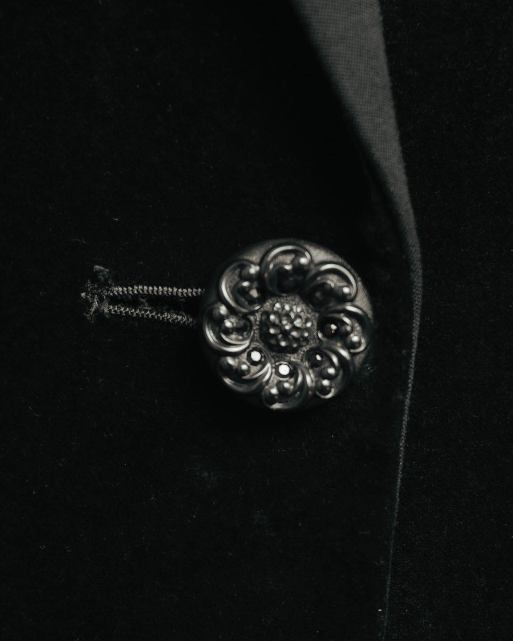 –SPECIAL– “Yves Saint Laurent” 90’s-00’s Velvet tuxedo tailored jacket