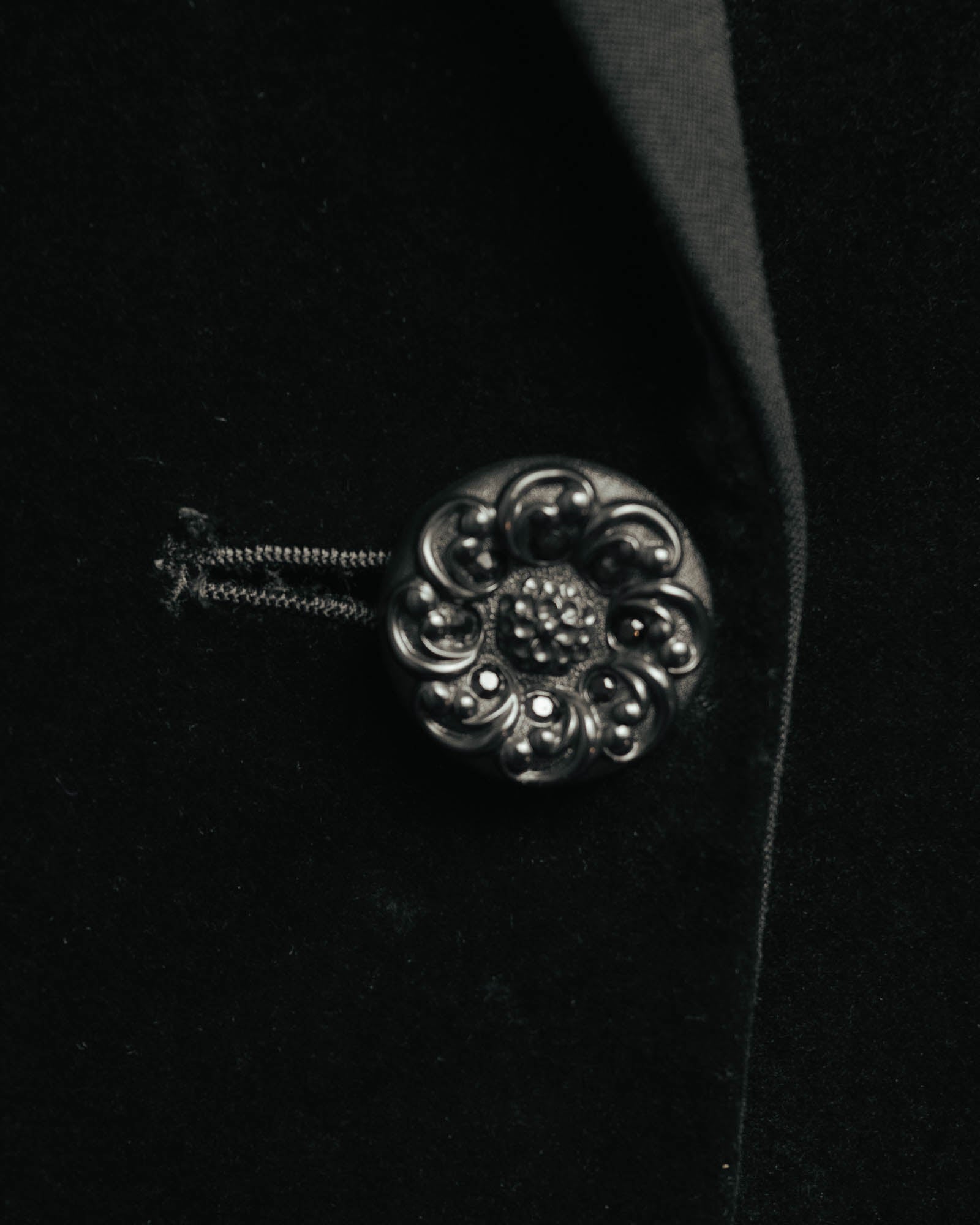 –SPECIAL– “Yves Saint Laurent” 90’s-00’s Velvet tuxedo tailored jacket